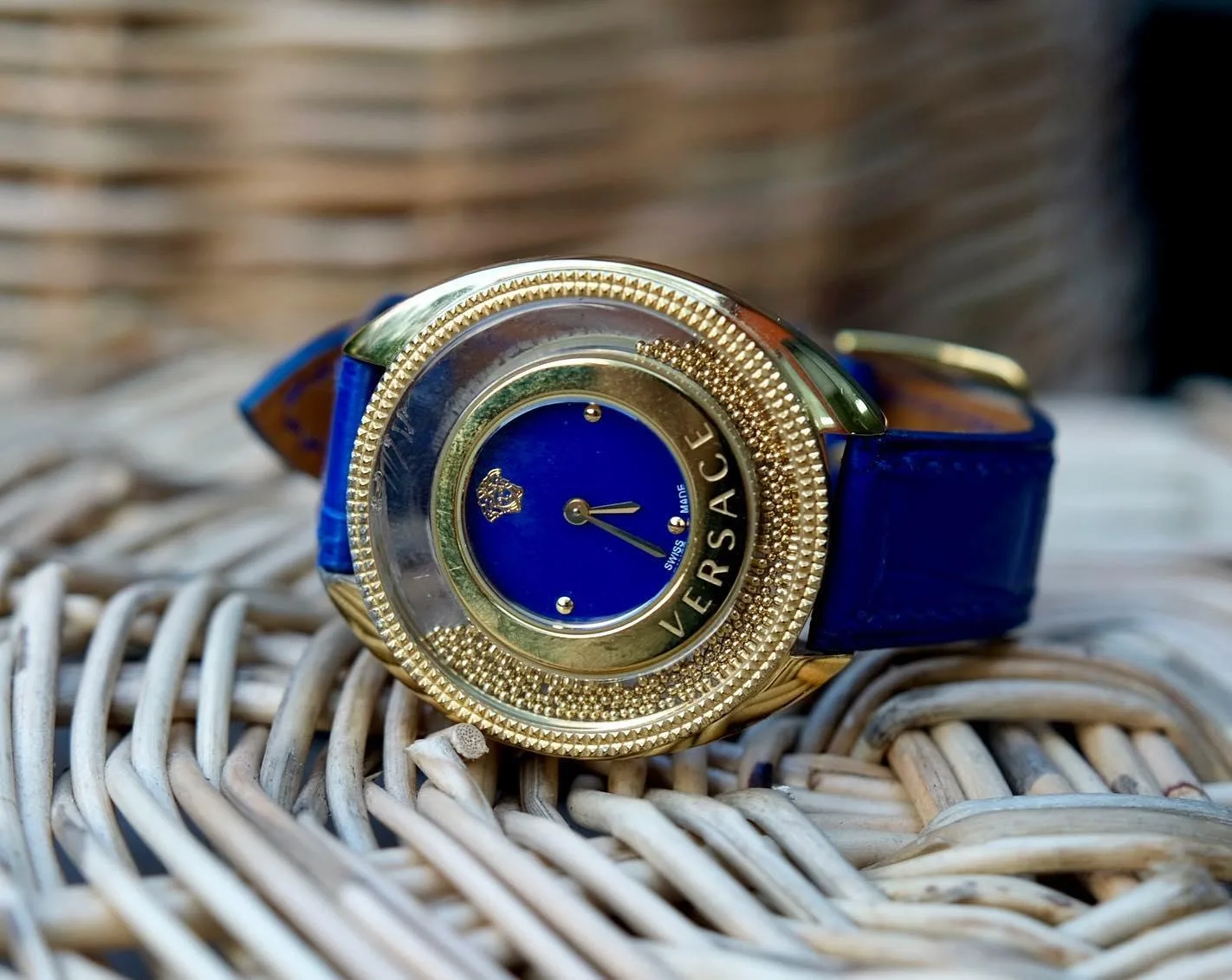 Thay Dây Da Cho đồng Hồ Versace