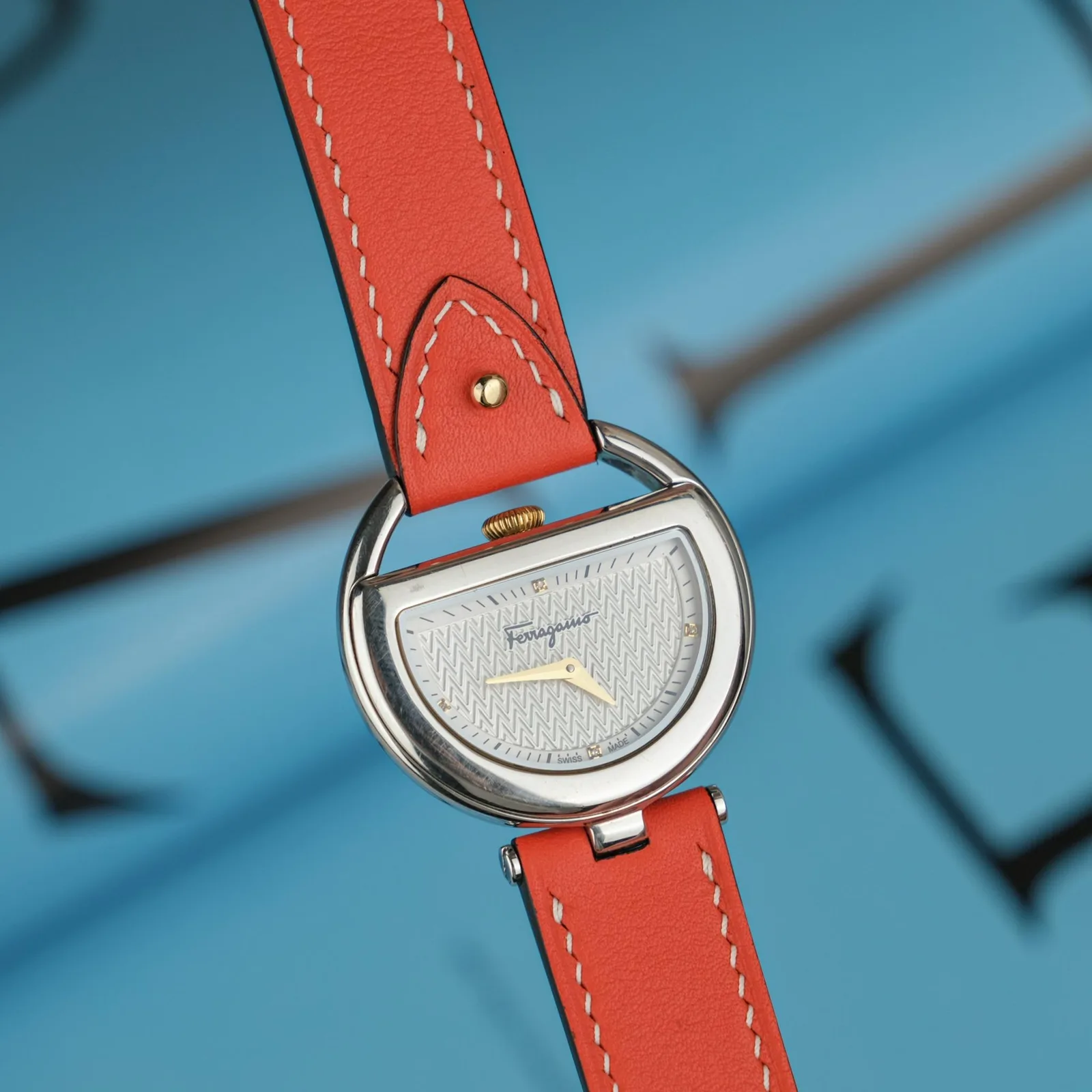 Thay Dây Da đồng Hồ Salvatore Ferragamo