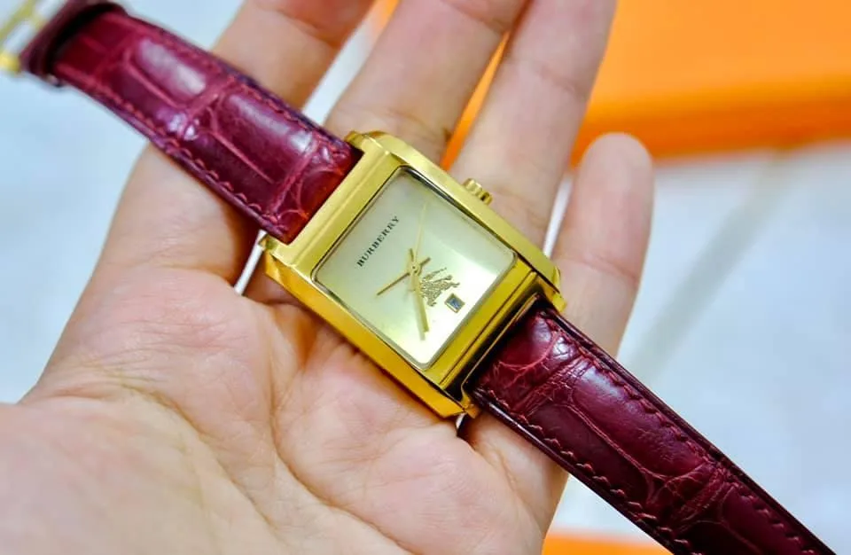 Thay dây da đồng hồ Burberry | Dây da đồng hồ handmade