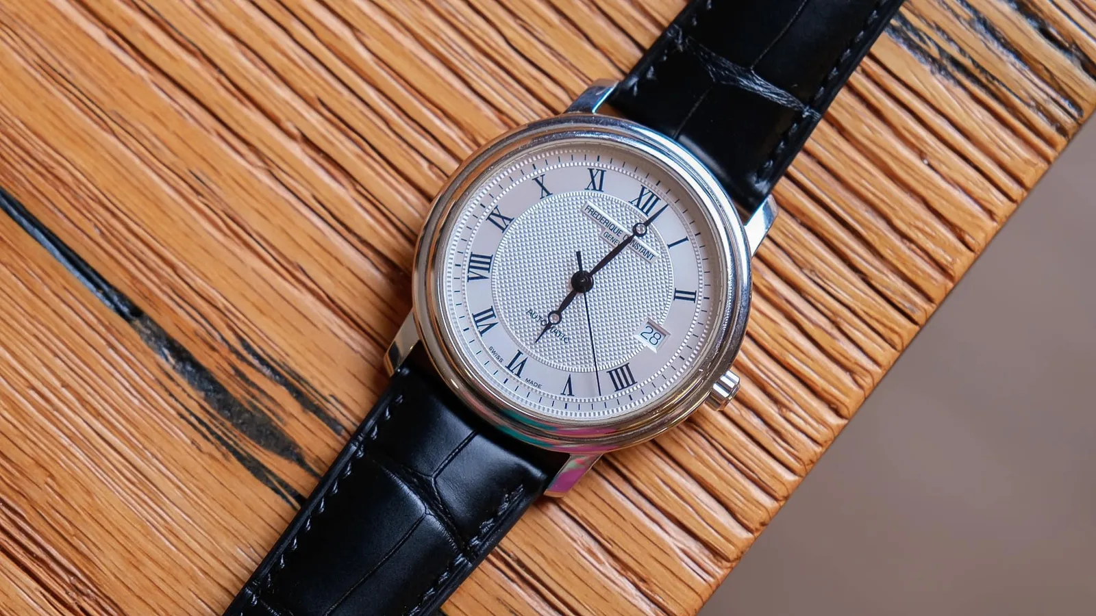 Thay Dây Da đồng Hồ Frederique Constant