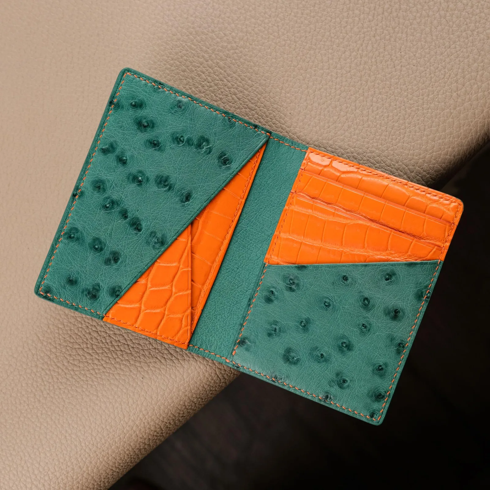 Làm Ví Da Theo Yêu Cầu Koi Leather