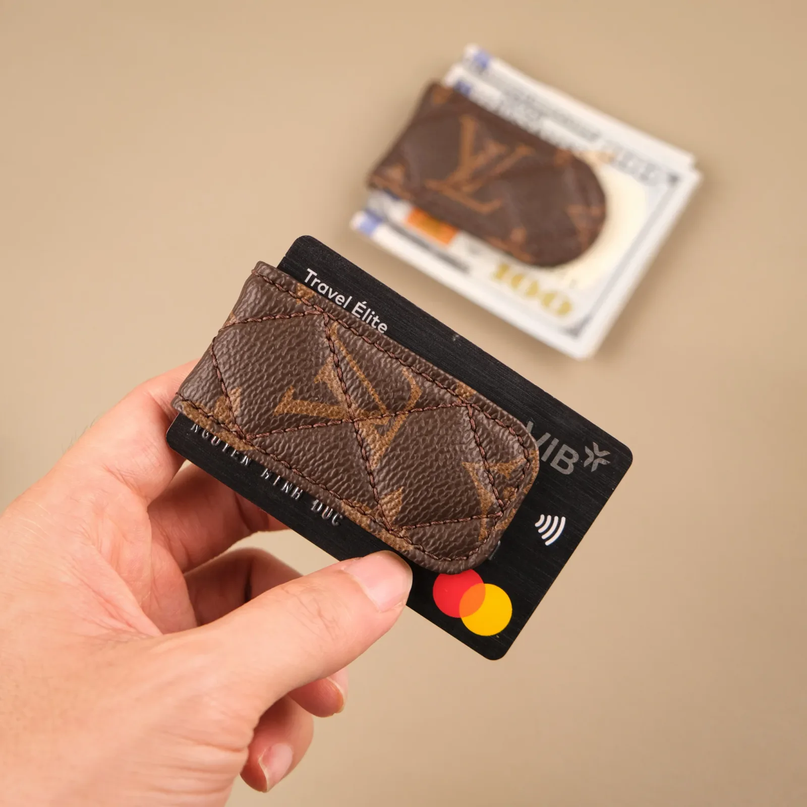Ảnh Studio Money Clip - Koi Leather