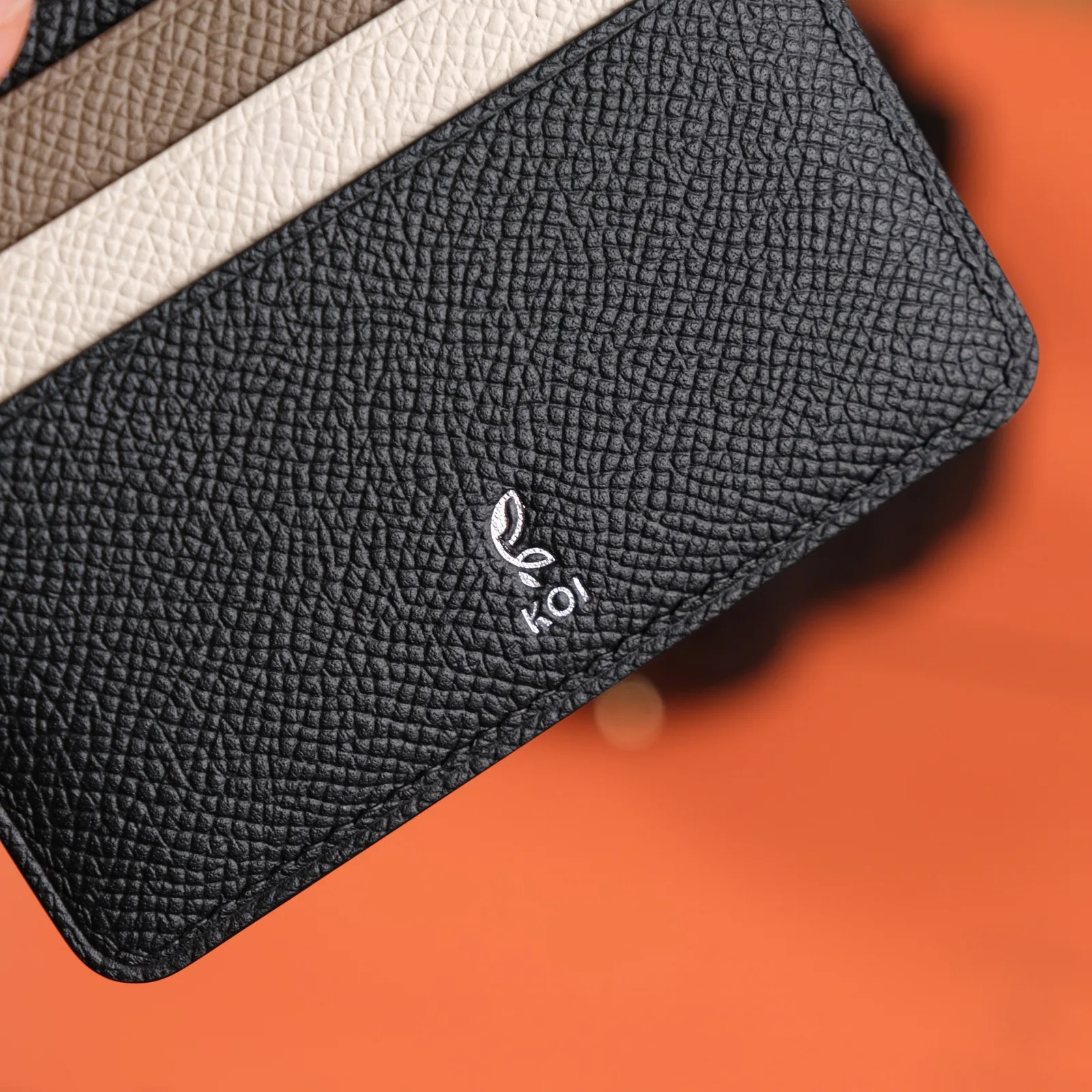 Ảnh Ví đựng thẻ Senot da Epsom phối màu xanh navy - Koi Leather