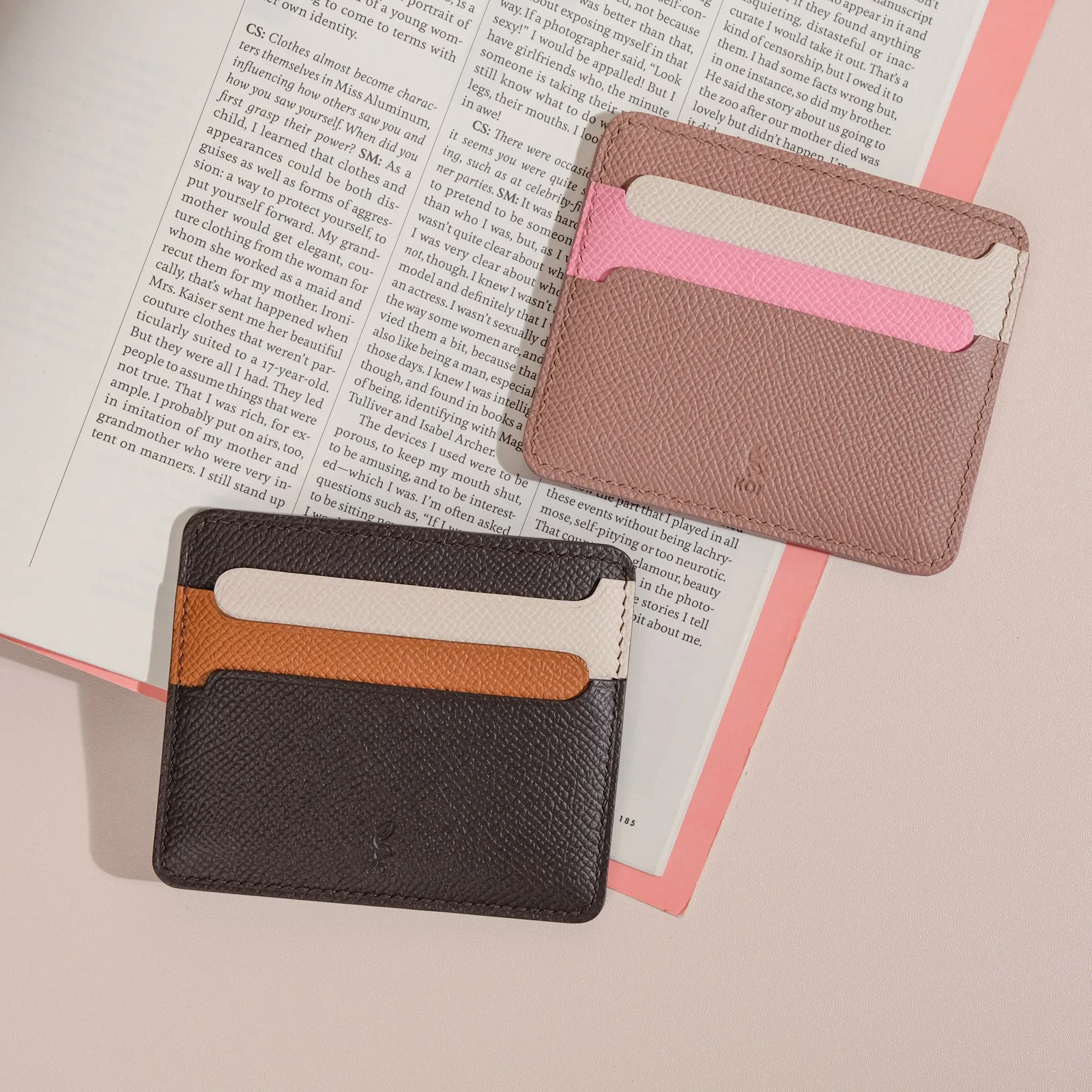Ảnh Studio Ví thẻ Senot da Epsom phối màu - Koi Leather