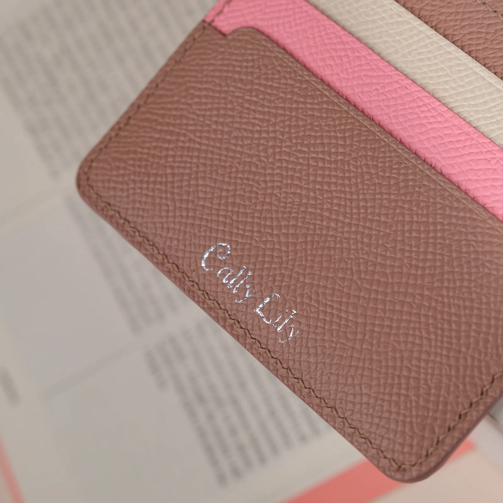 Ảnh Ví thẻ Senot da Epsom phối màu - Koi Leather