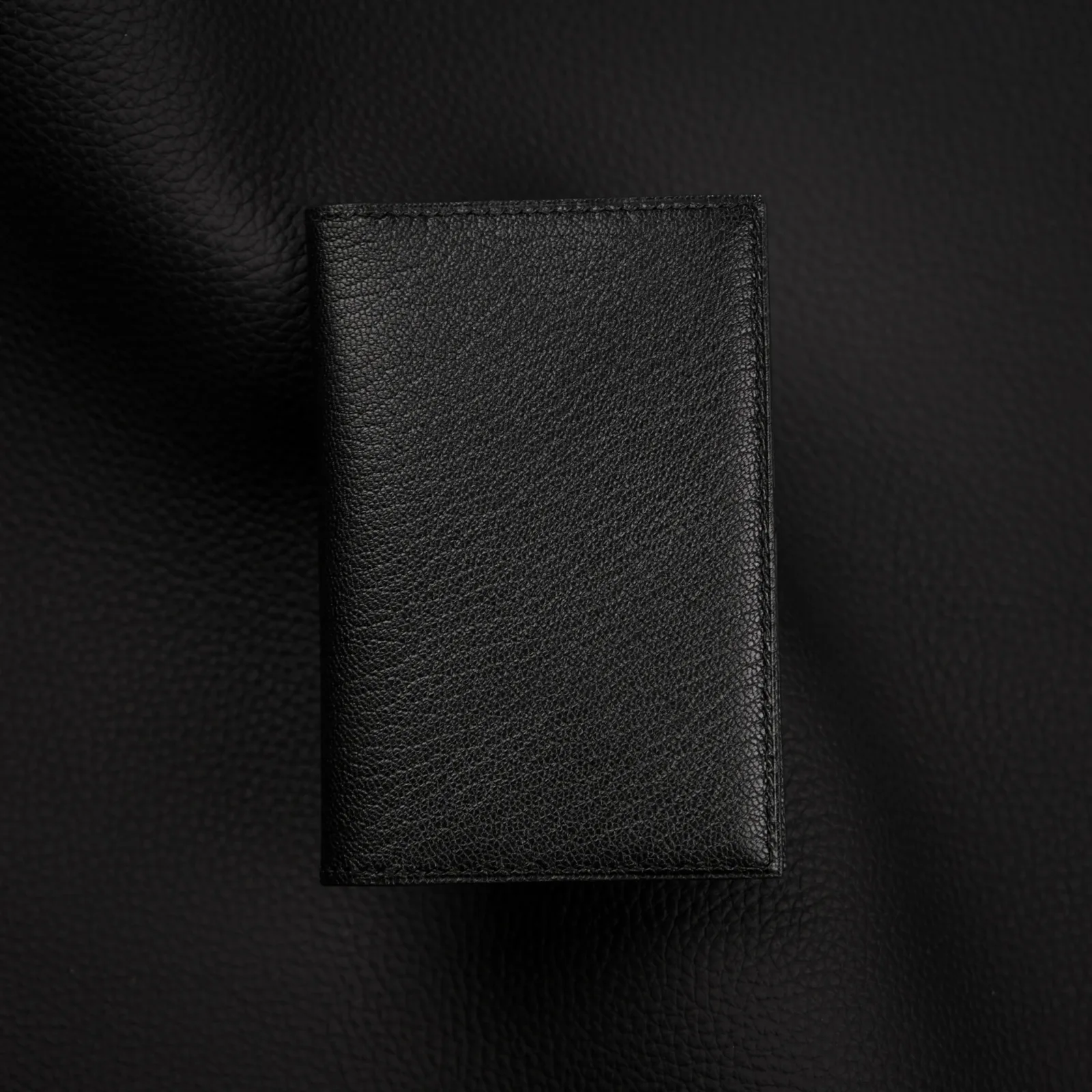 Ảnh Studio Ví compact da dê Alran black - Koi Leather