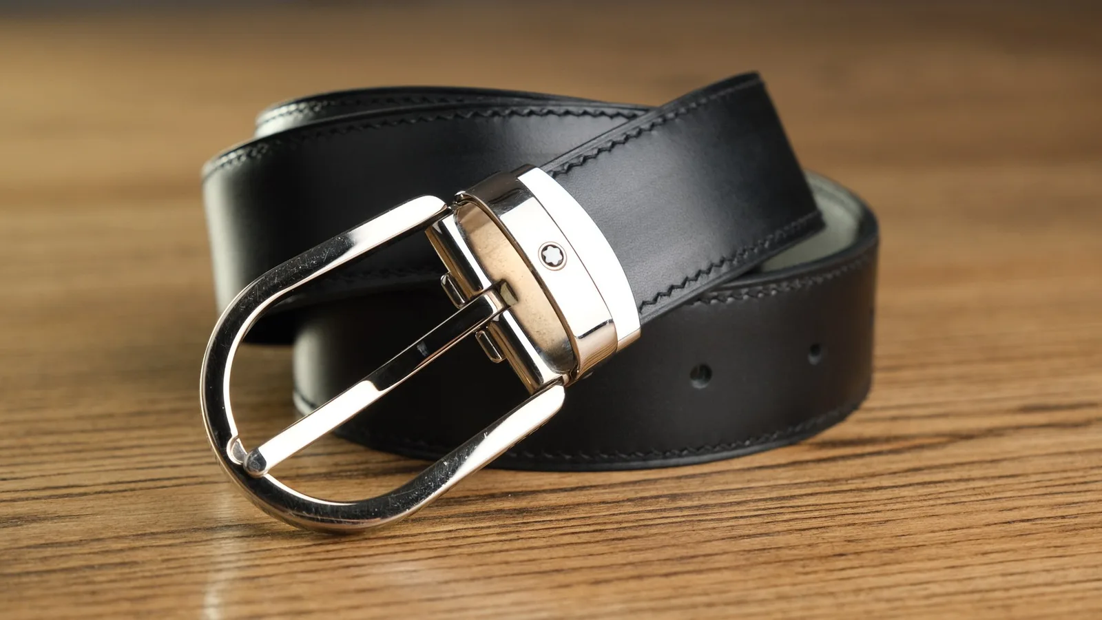 Ảnh Studio Dây thắt lưng da bò trơn màu đen may viền - Koi Leather