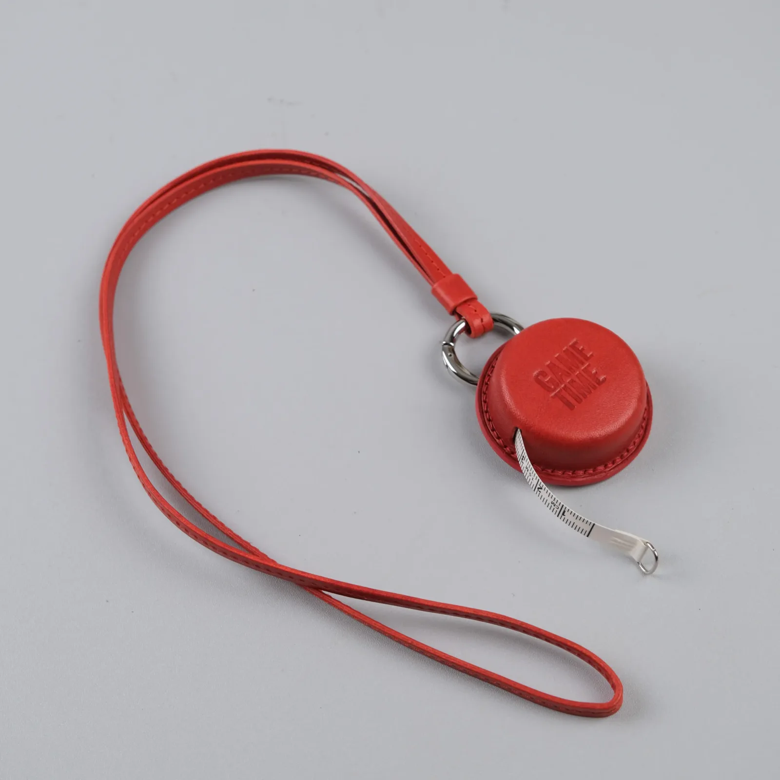 Ảnh Studio Key & Ruler - KOI Leather