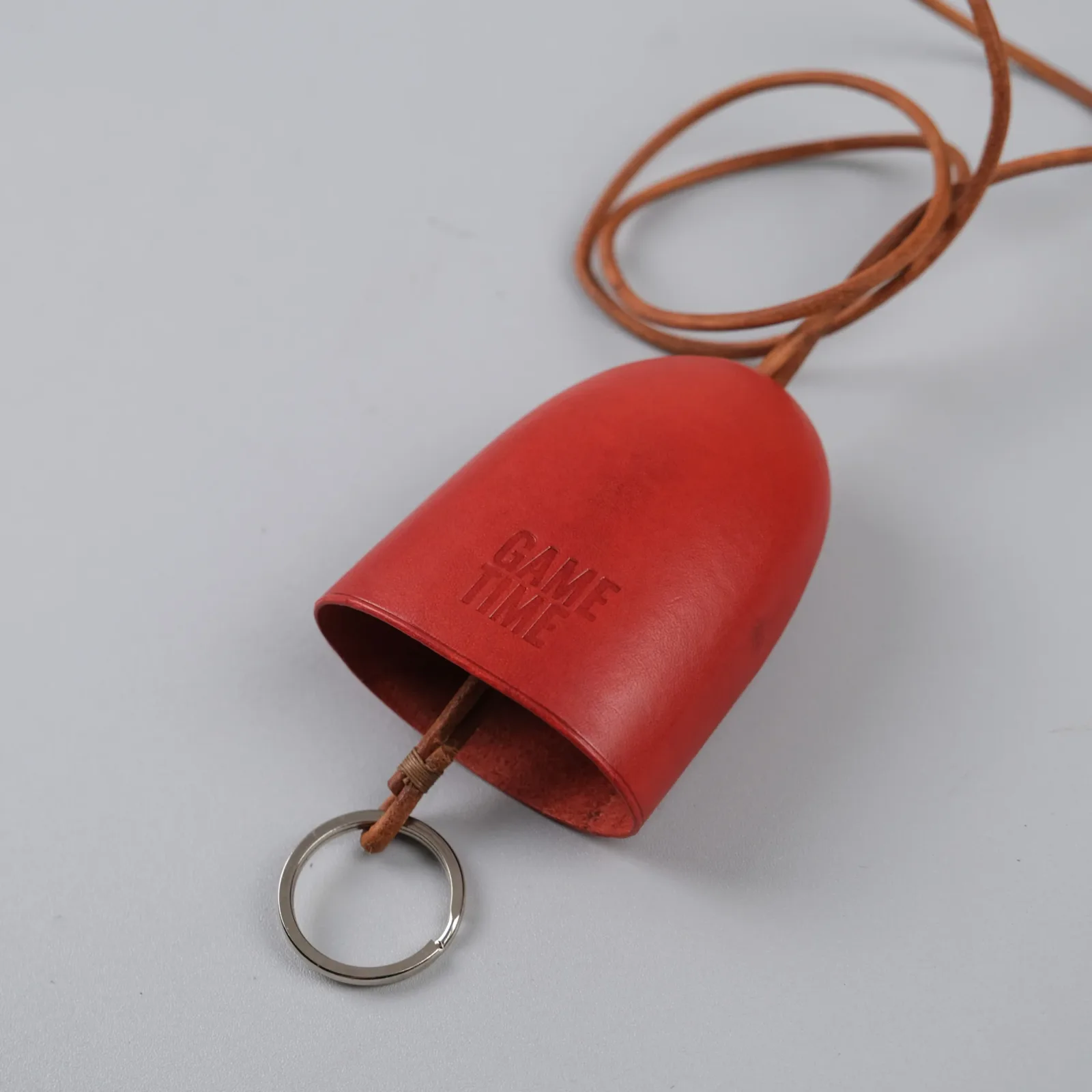 Ảnh Studio Key & Ruler - KOI Leather