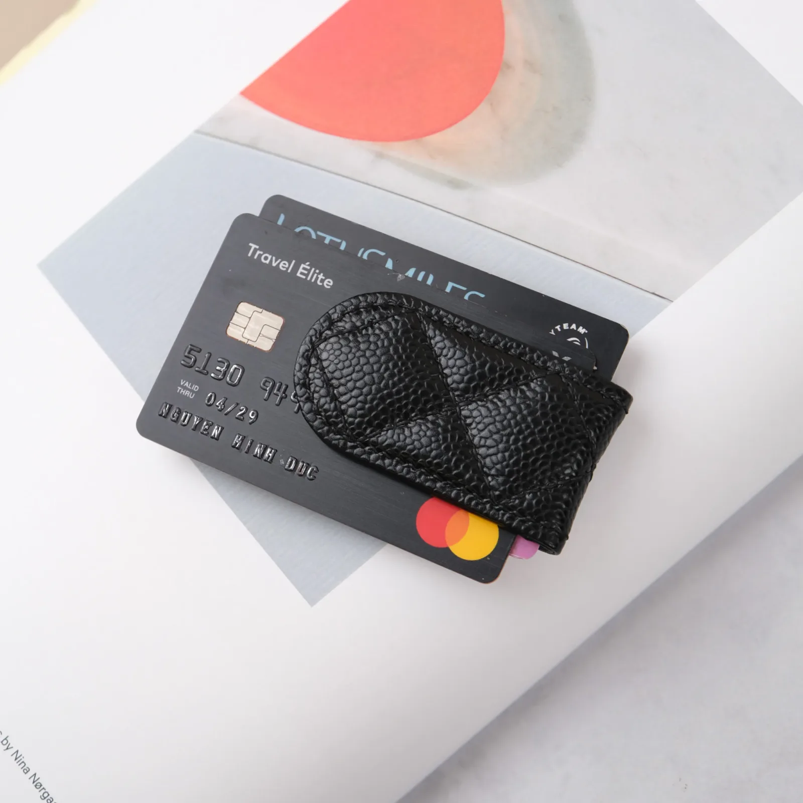 Ảnh Studio Money clip - KOI Leather