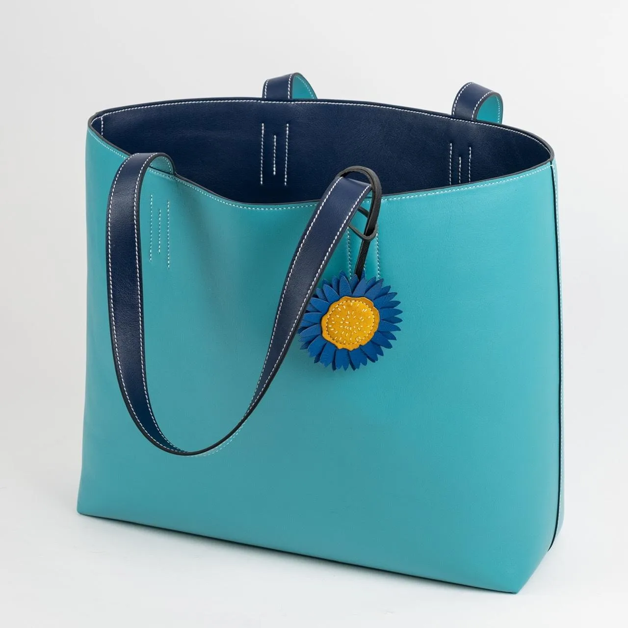 L!M ToteBag - Túi Tote Da Bò Nappa - 2 Side Reverse - Hình 5
