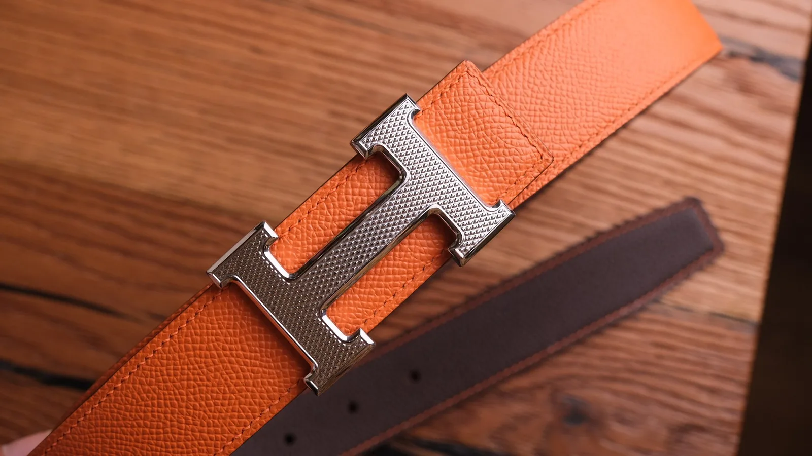 Ảnh Studio Dây thắt lưng da Epsom phối Togo hai mặt màu cam nâu - Koi Leather