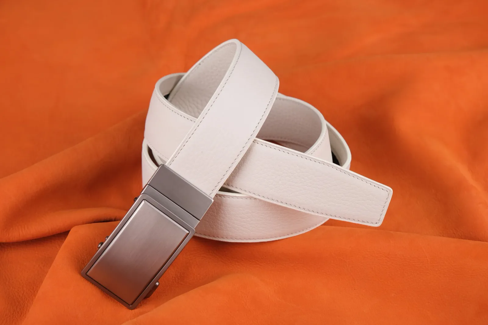 Ảnh Studio Thắt lưng togo - bản 4cm - KOI Leather