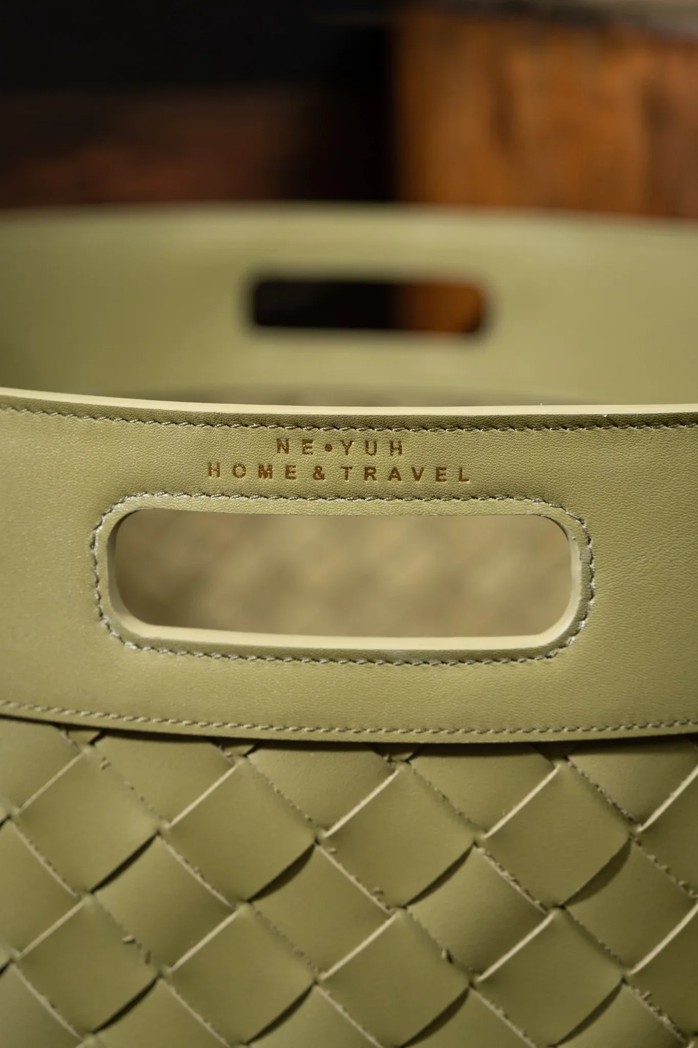 Ảnh Studio sọt đan - KOI Leather
