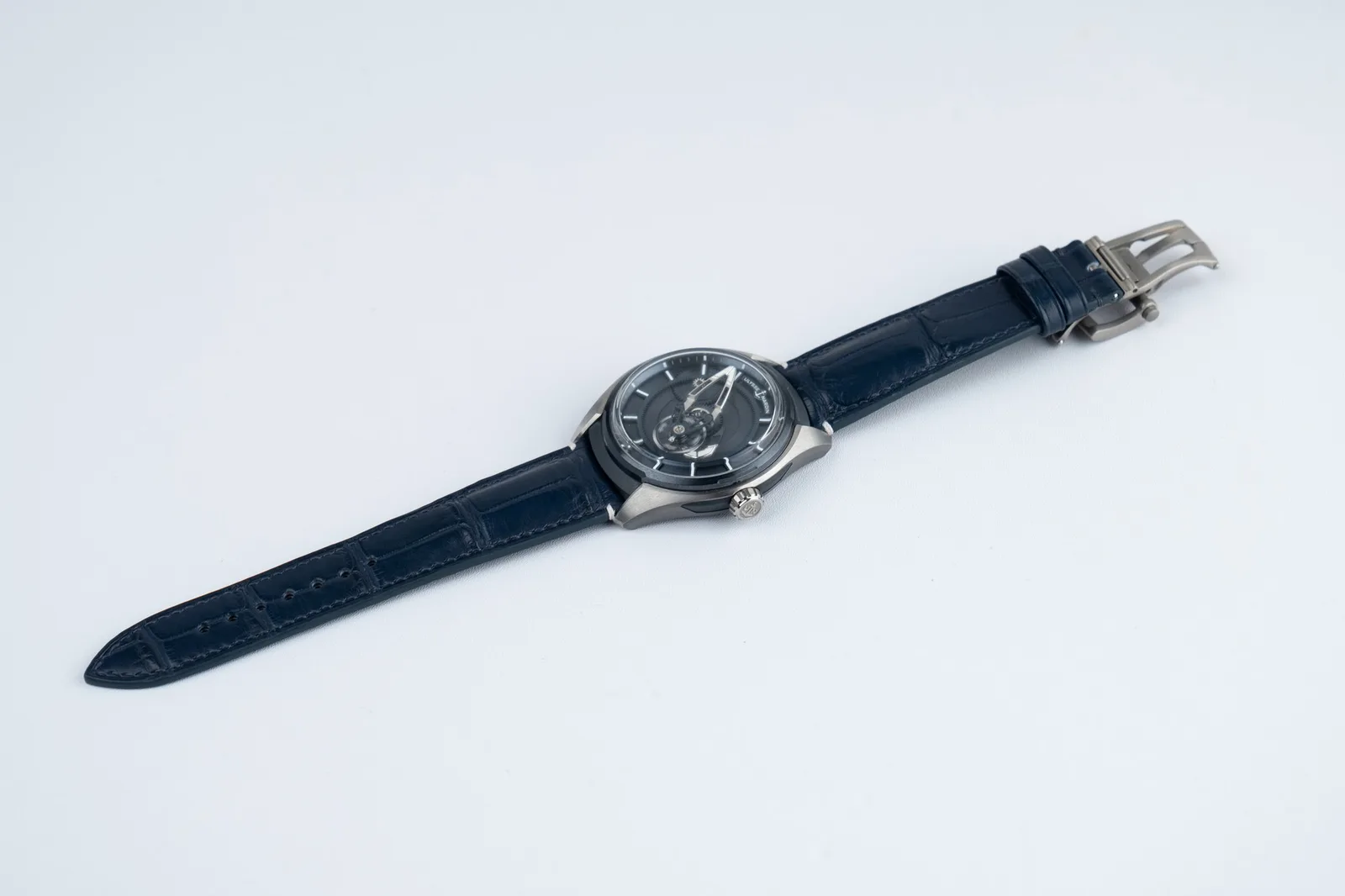 Ảnh Studio Dây đồng hồ da cá sấu xanh navy cho Ulysse Nardin - Koi Leather