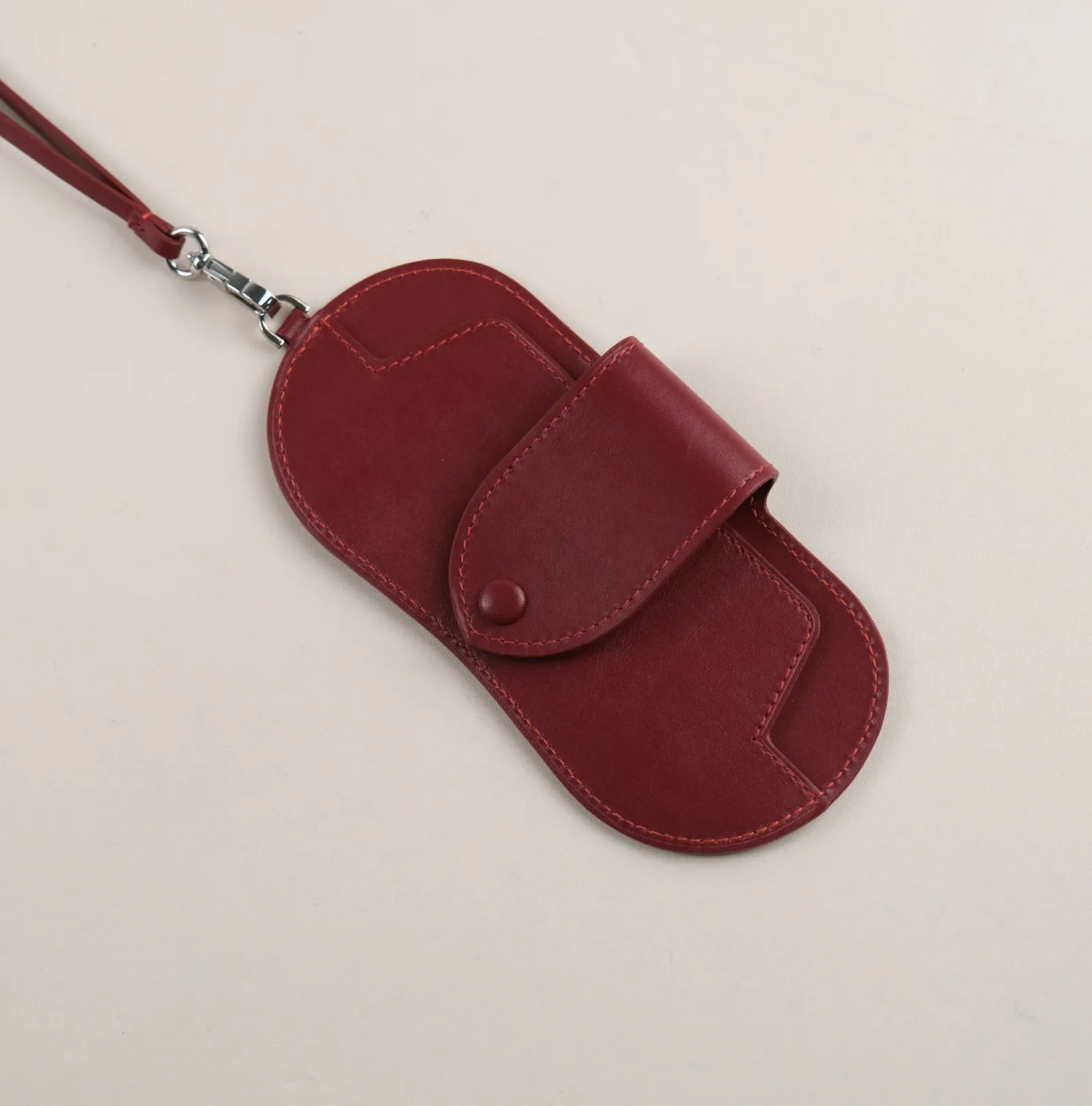 Ảnh Studio Bao mắt kính có dây đeo - KOI Leather