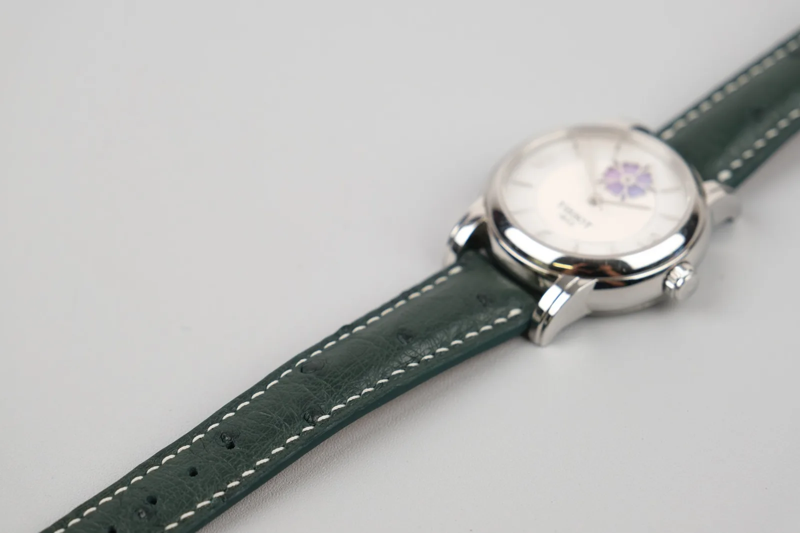 Ảnh Studio Dây đồng hồ da đà điểu màu xanh rêu cho Tissot - Koi Leather