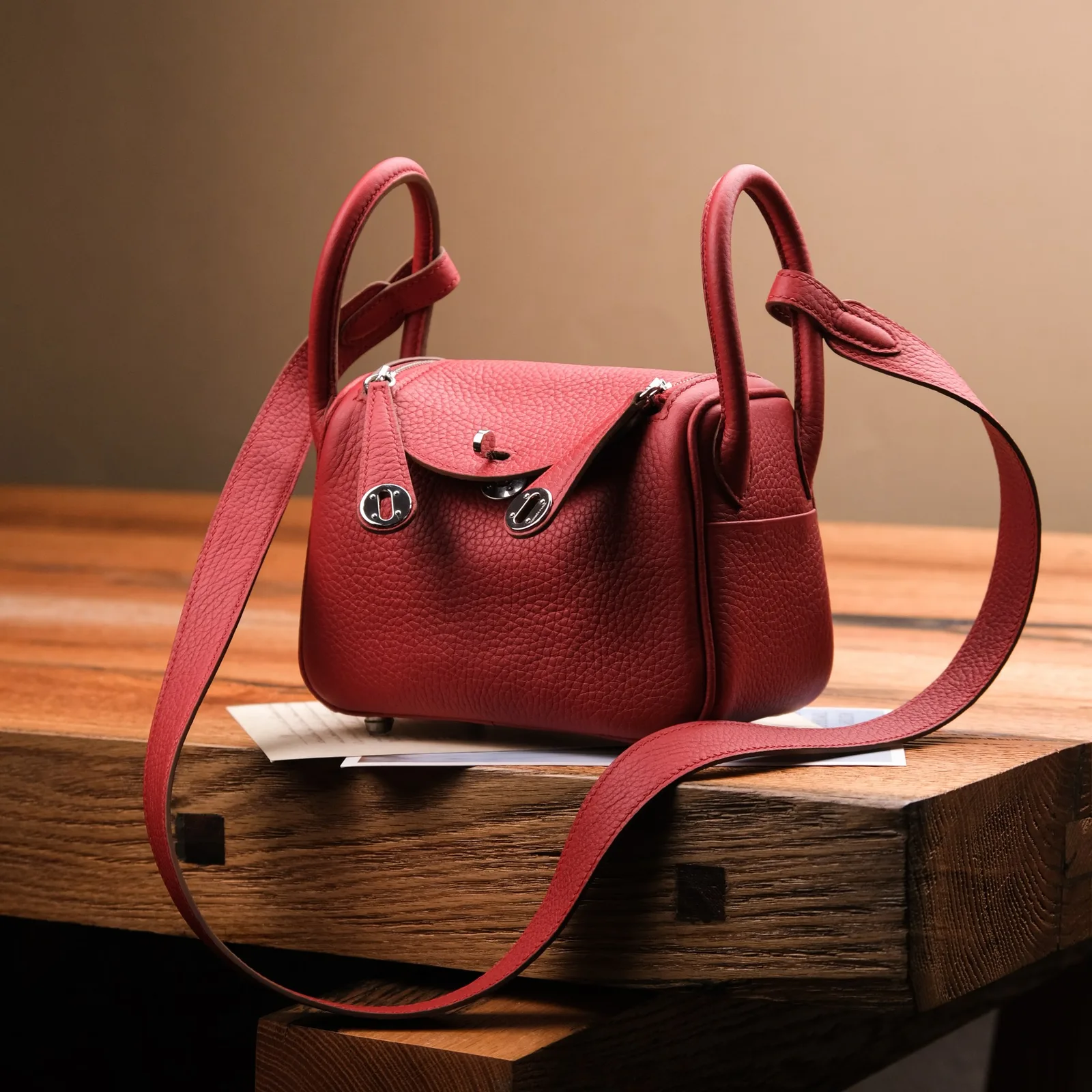 Ảnh Studio Túi xách nữ da Clemence dáng hộp quai đôi màu đỏ - Koi Leather