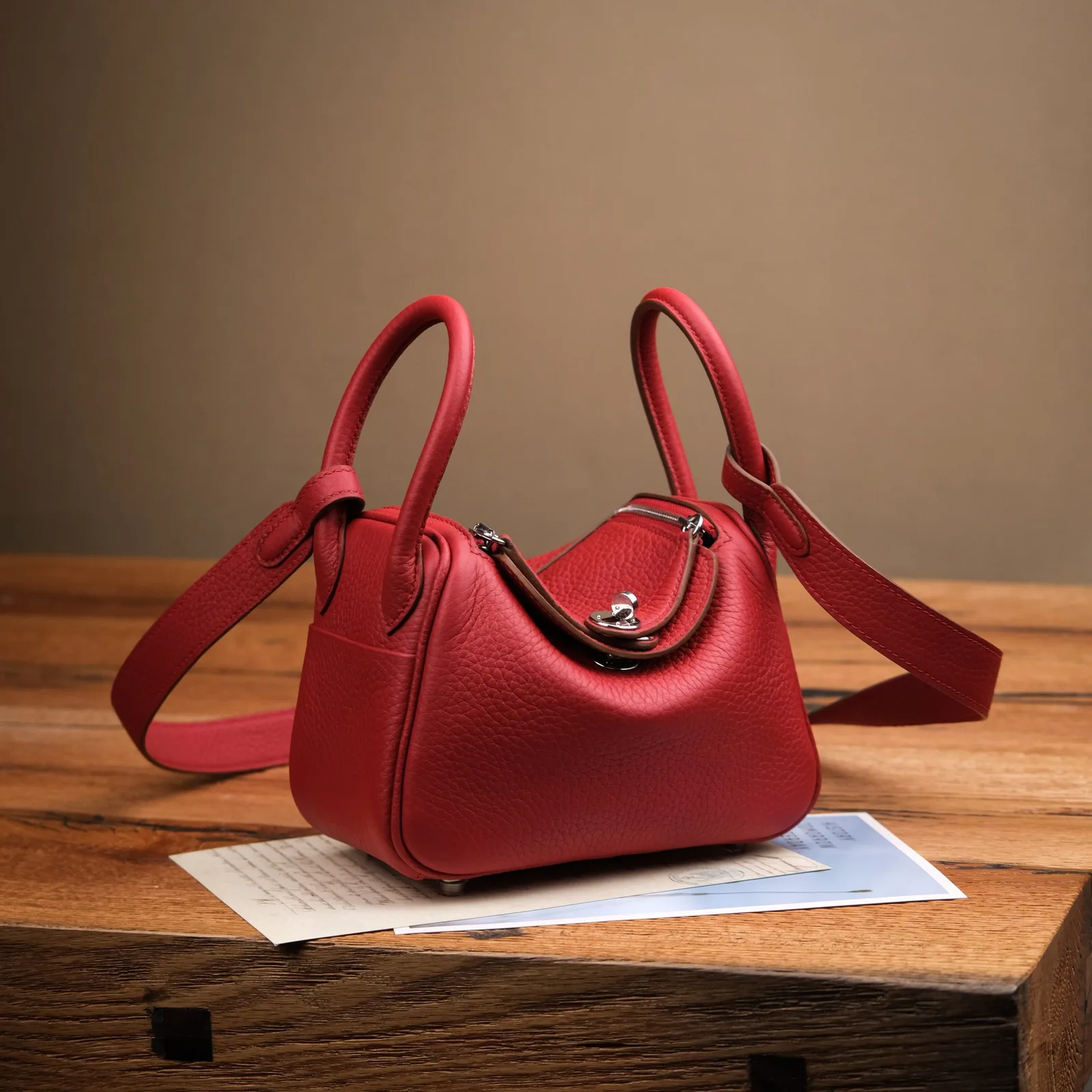 Ảnh Studio Túi xách nữ da Clemence dáng hộp quai đôi màu đỏ - Koi Leather