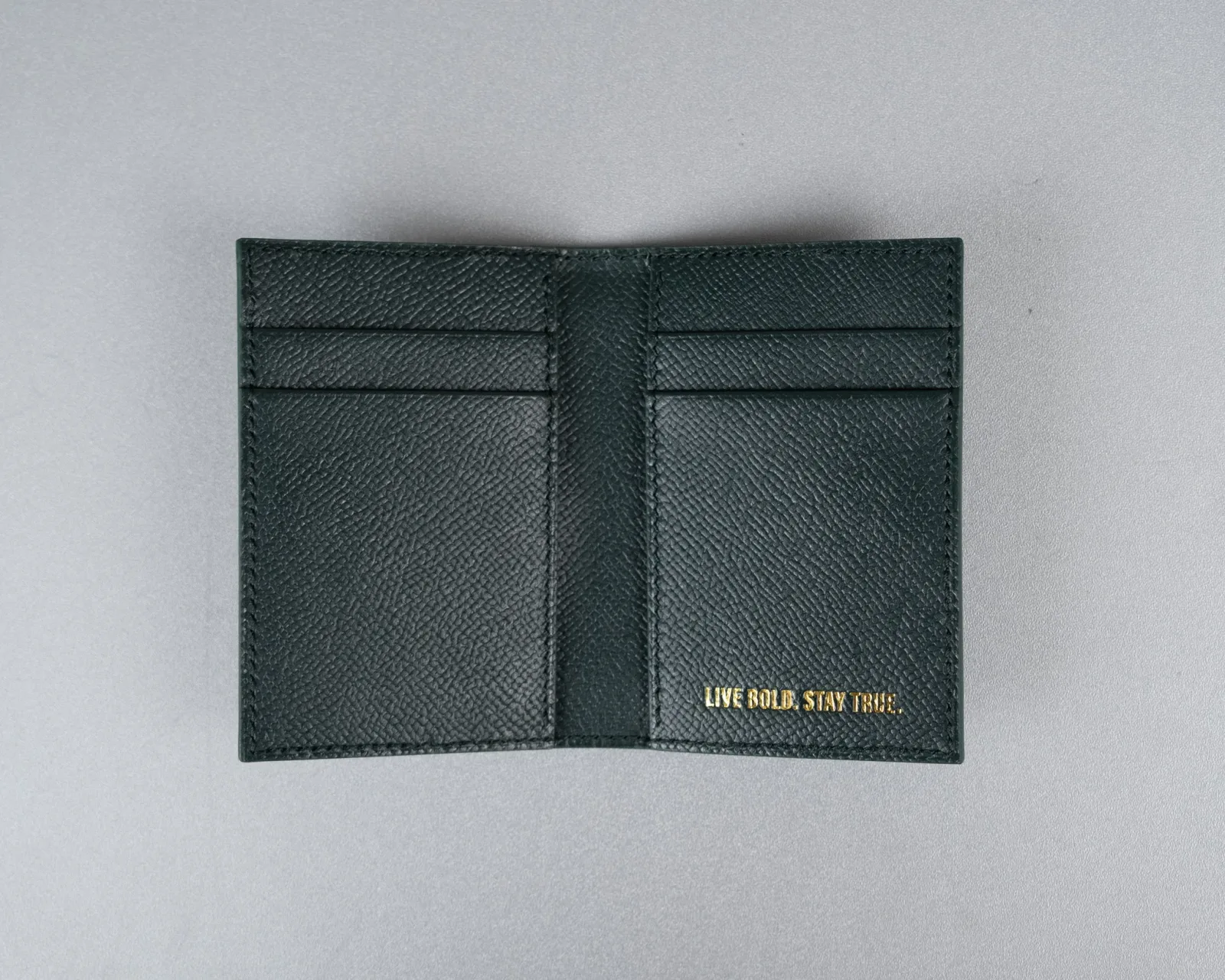 Ảnh Studio Ví Buymed - KOI Leather
