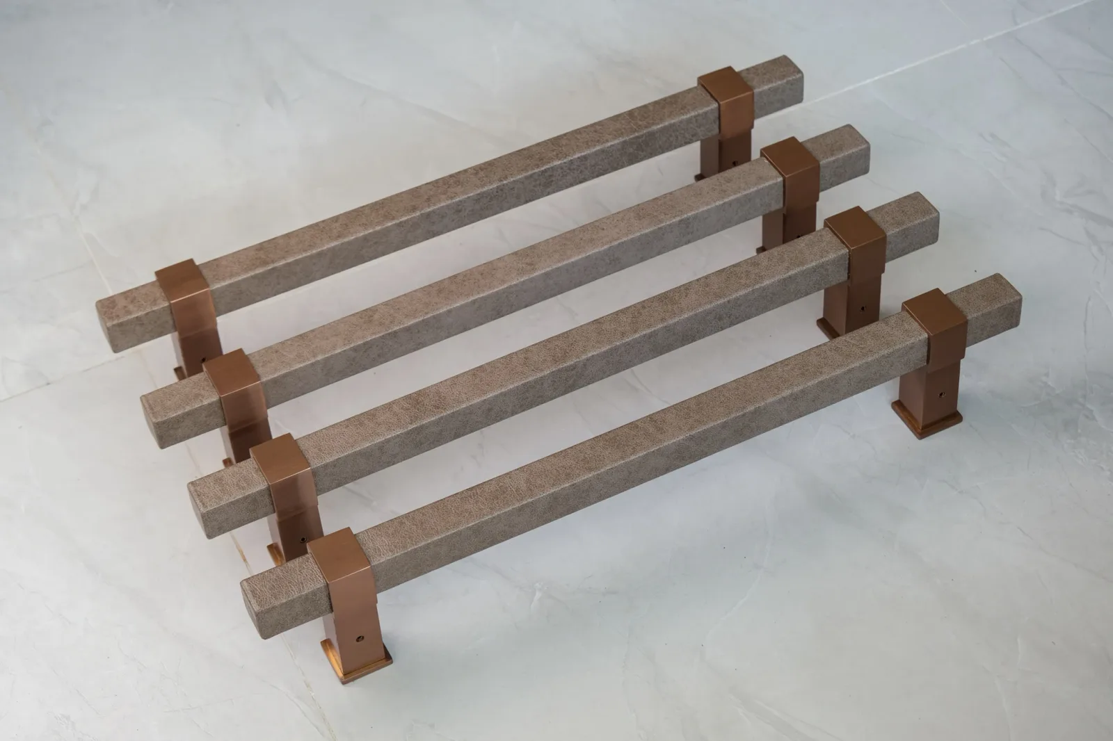 Bọc tay nắm cửa chính 4 cái