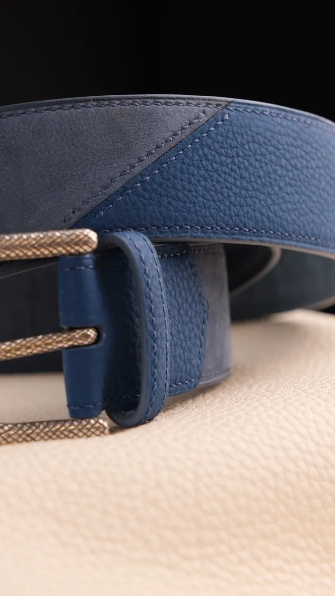 Ảnh Studio Dây lưng da Nubuck phối da bò hạt xanh navy khoá Ouroboros - Koi Leather