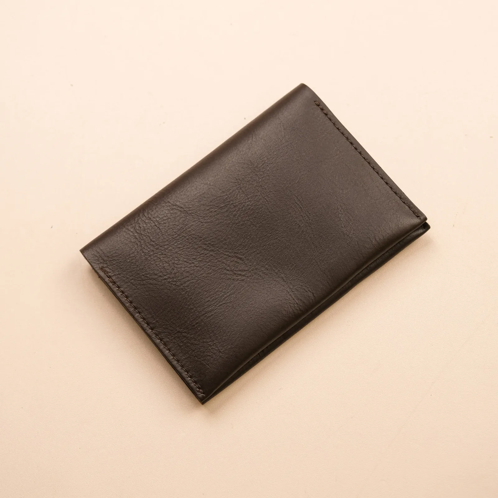 Ảnh Studio Passport cover - Koi Leather