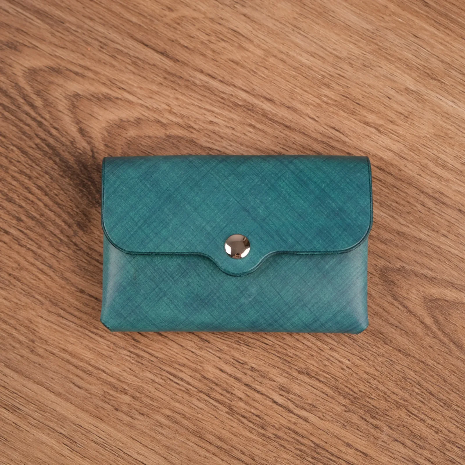 Ảnh Studio Ví Ted Mozard - Koi Leather