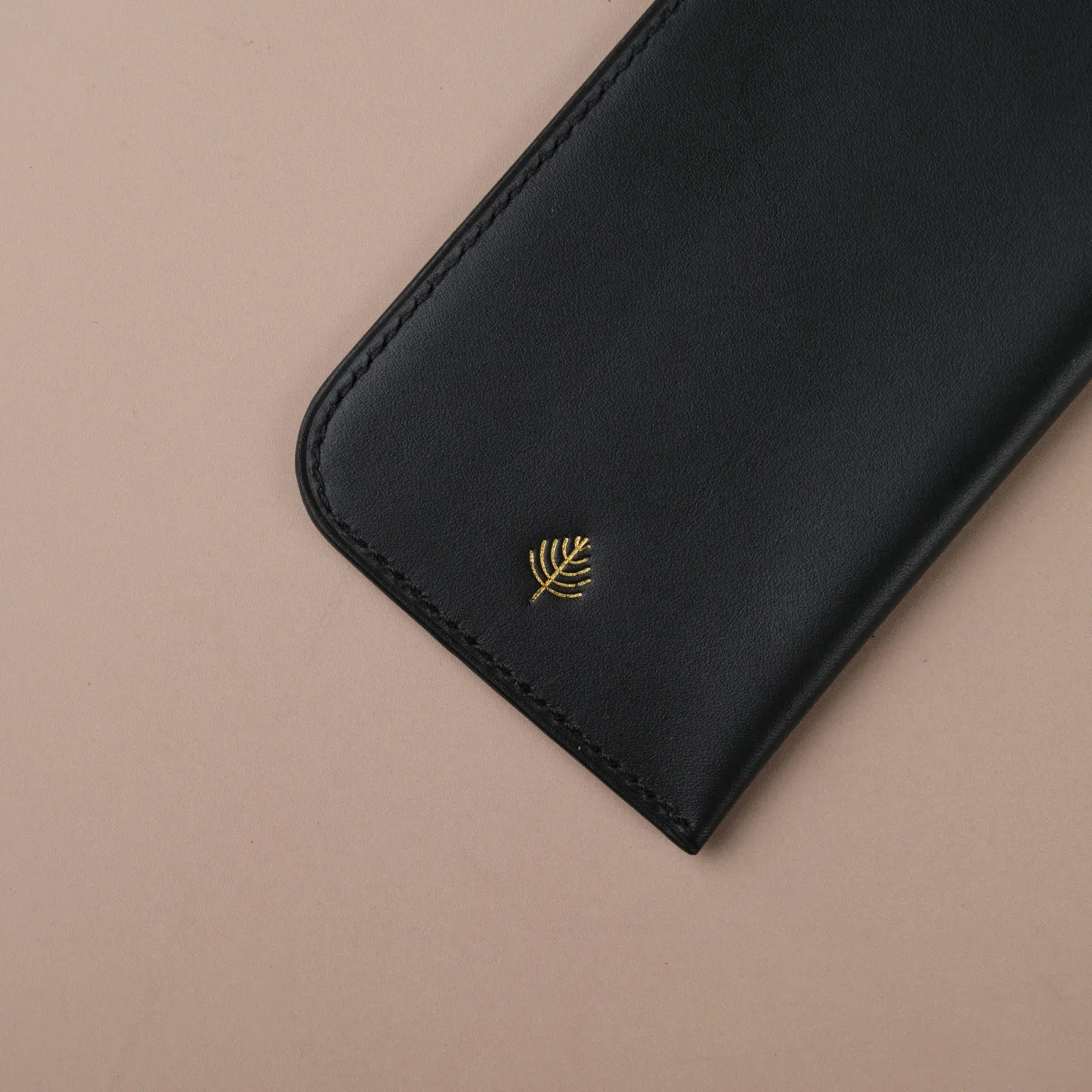 Ảnh Studio Bao Kính - KOI Leather