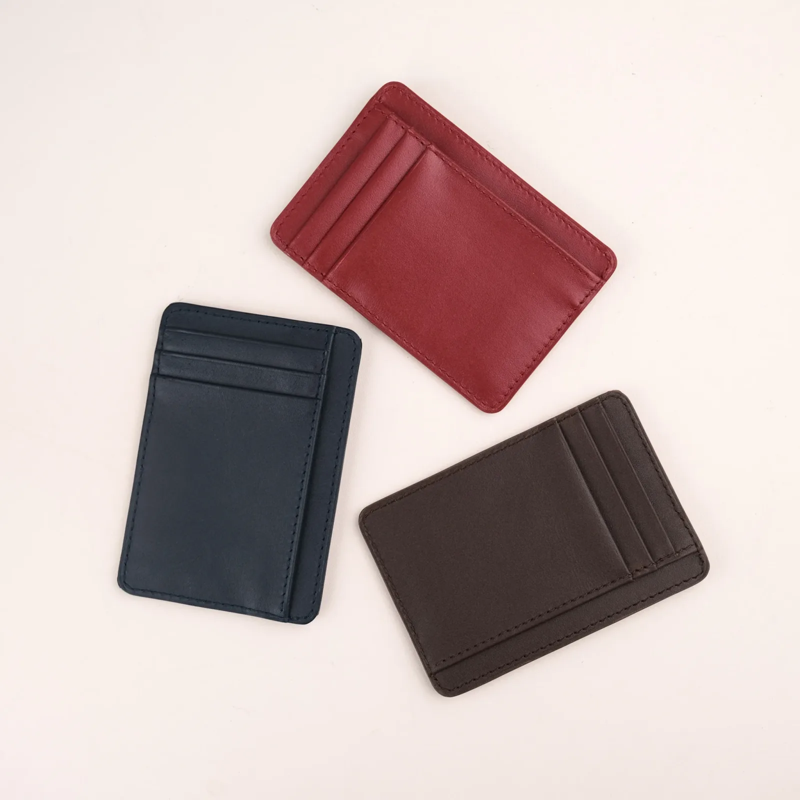 Ảnh Studio Ví Amazone - KOI Leather