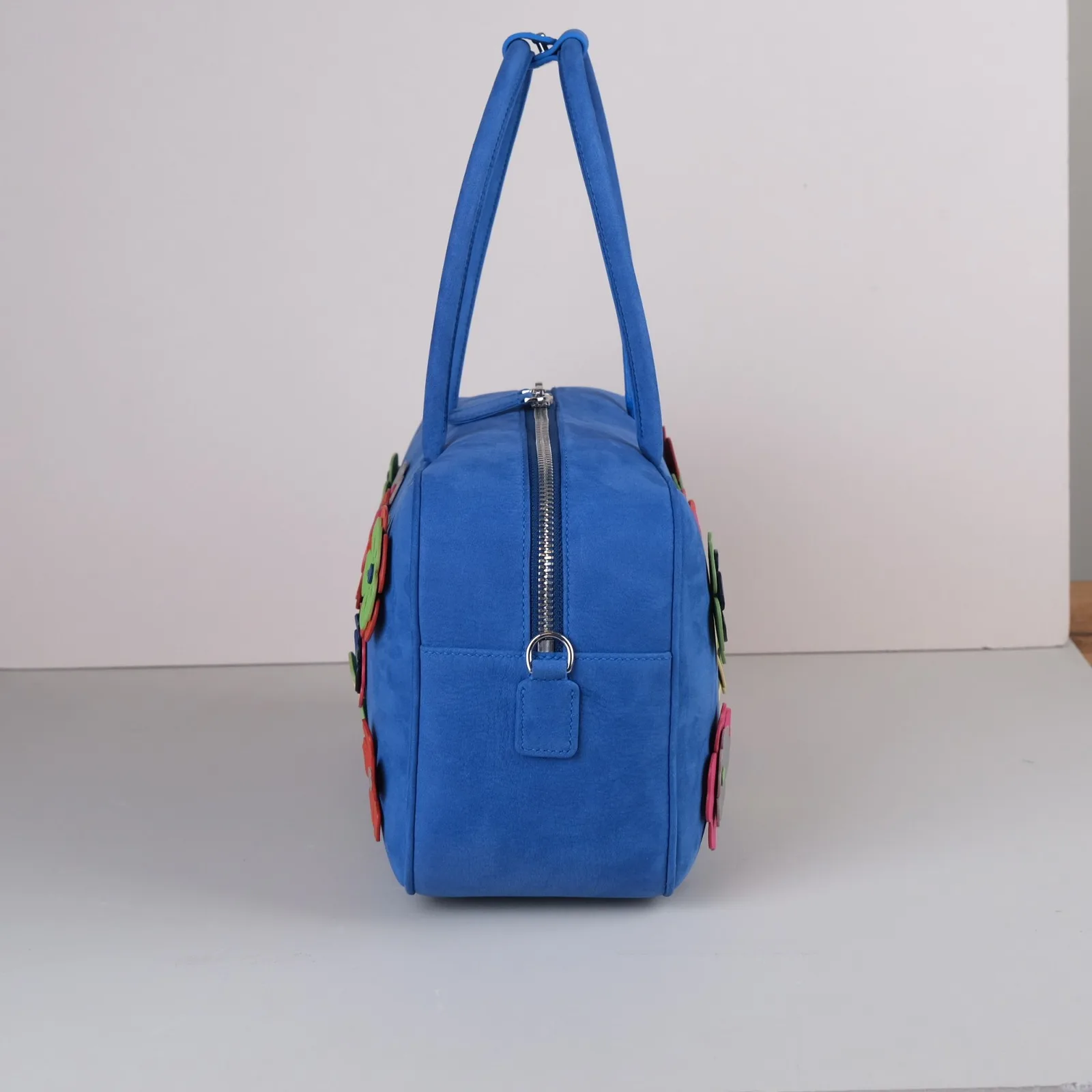 Ảnh Studio Túi xách MOIS Bag da nubuck xanh đính hoa - Koi Leather