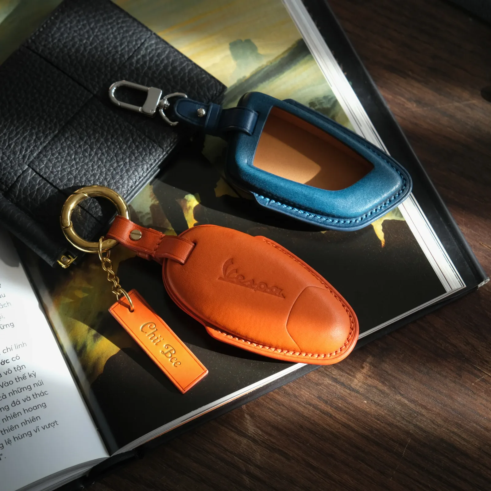Ảnh Studio Bao da BMW - KOI Leather