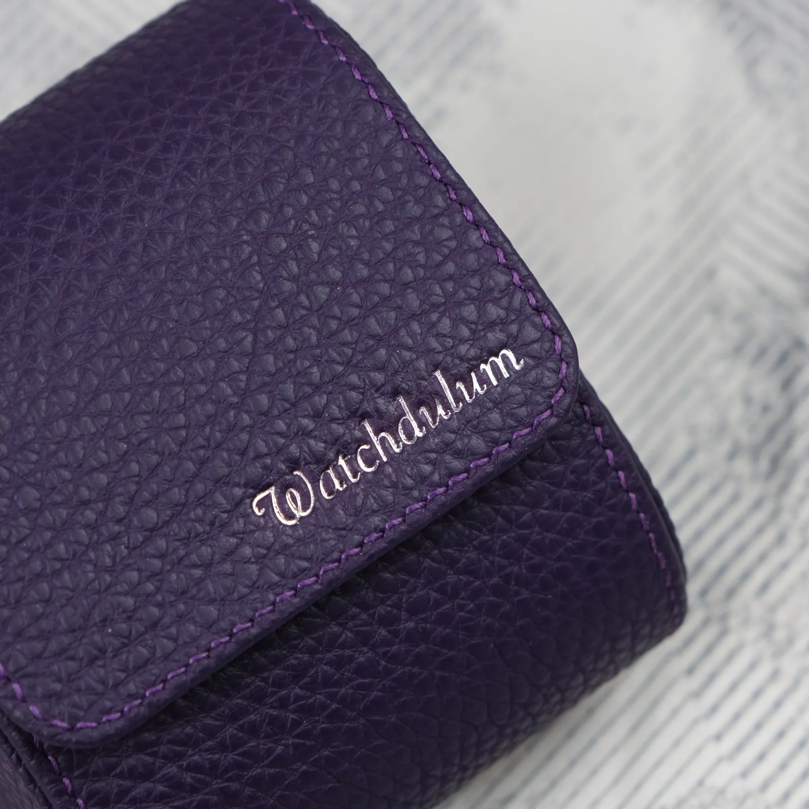 Ảnh Hộp da đựng 1 đồng hồ da Togo màu tím - Koi Leather