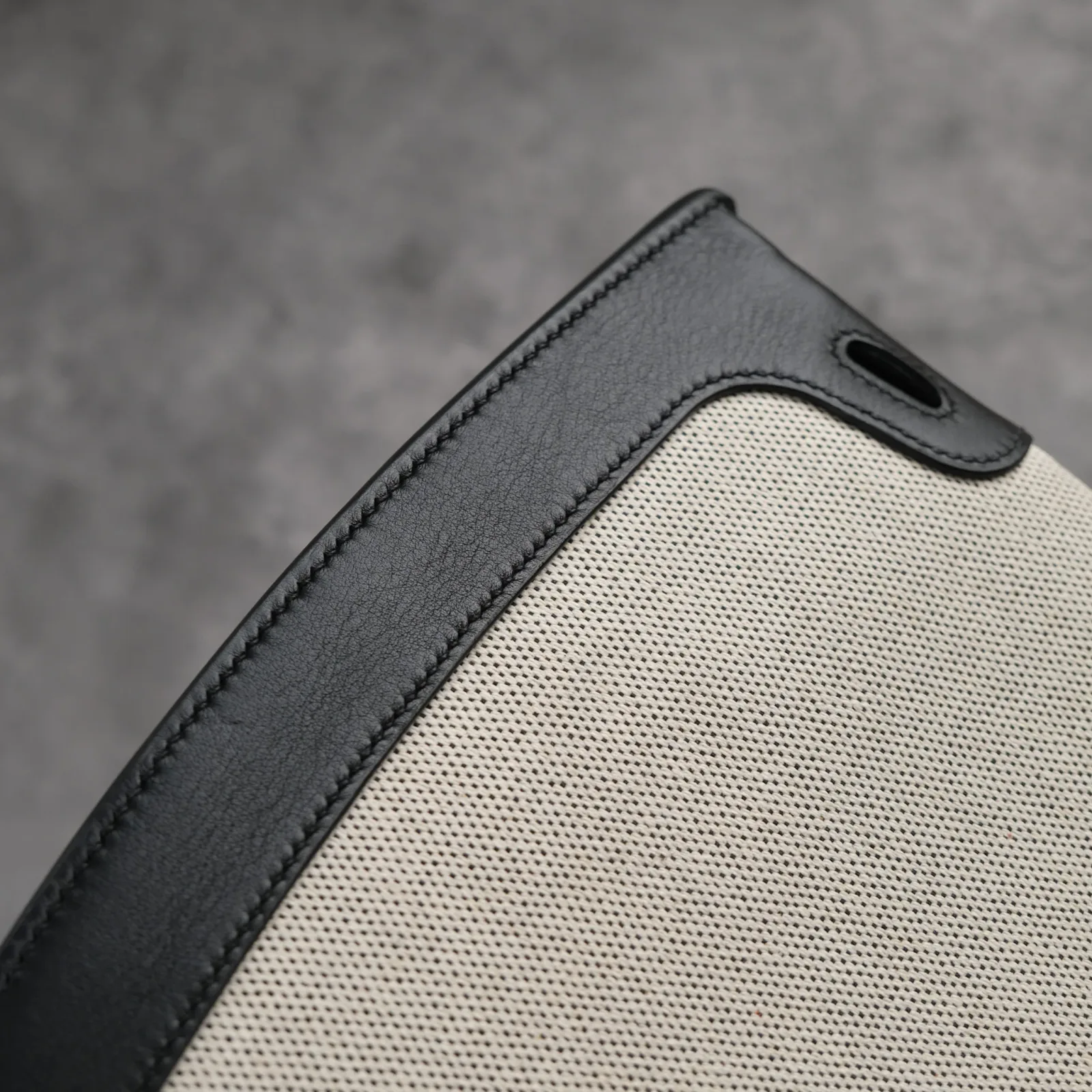 Ảnh Studio Túi Lót Định Hình Cho Túi Xách – Kem - KOI Leather