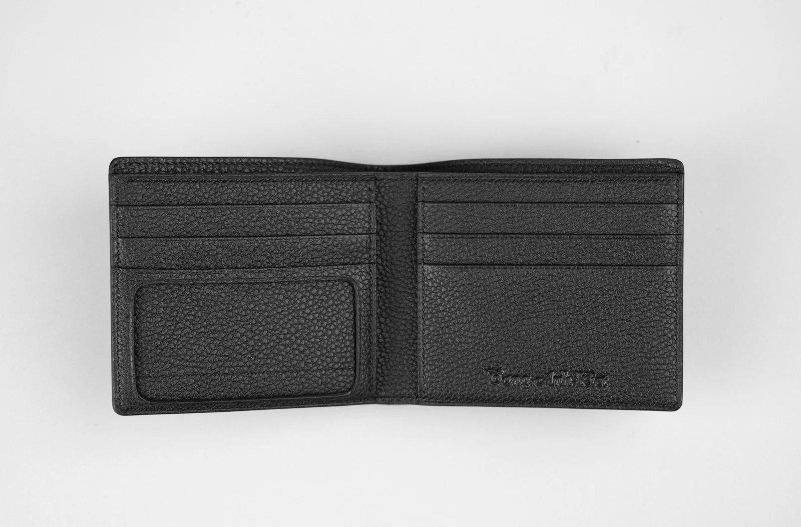 Ảnh Studio Ví nam da Togo dáng ngang gập đôi màu đen - Koi Leather