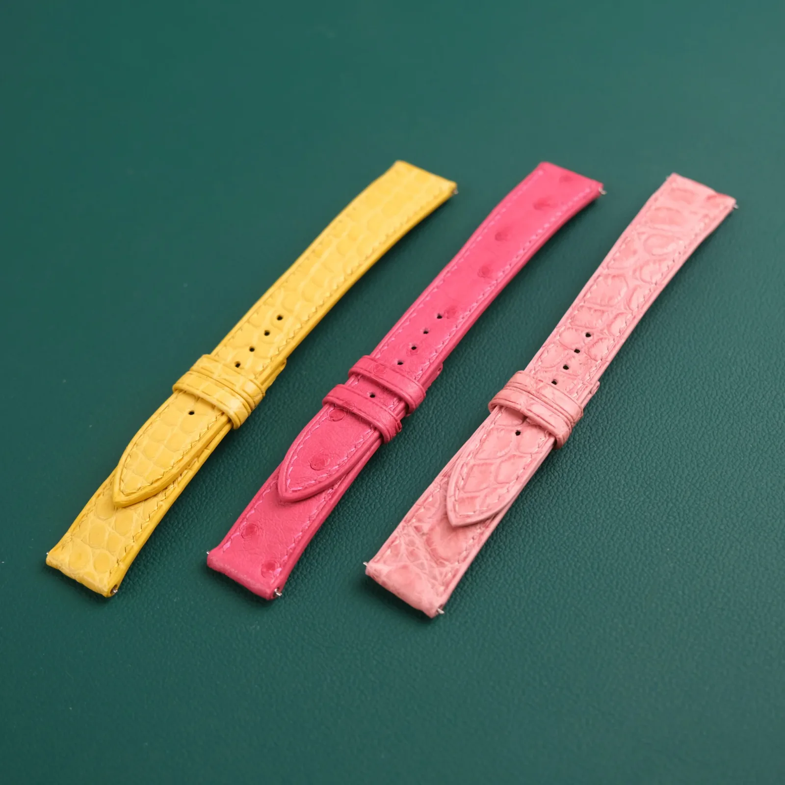 Ảnh Studio Dây da đồng hồ - Koi Leather