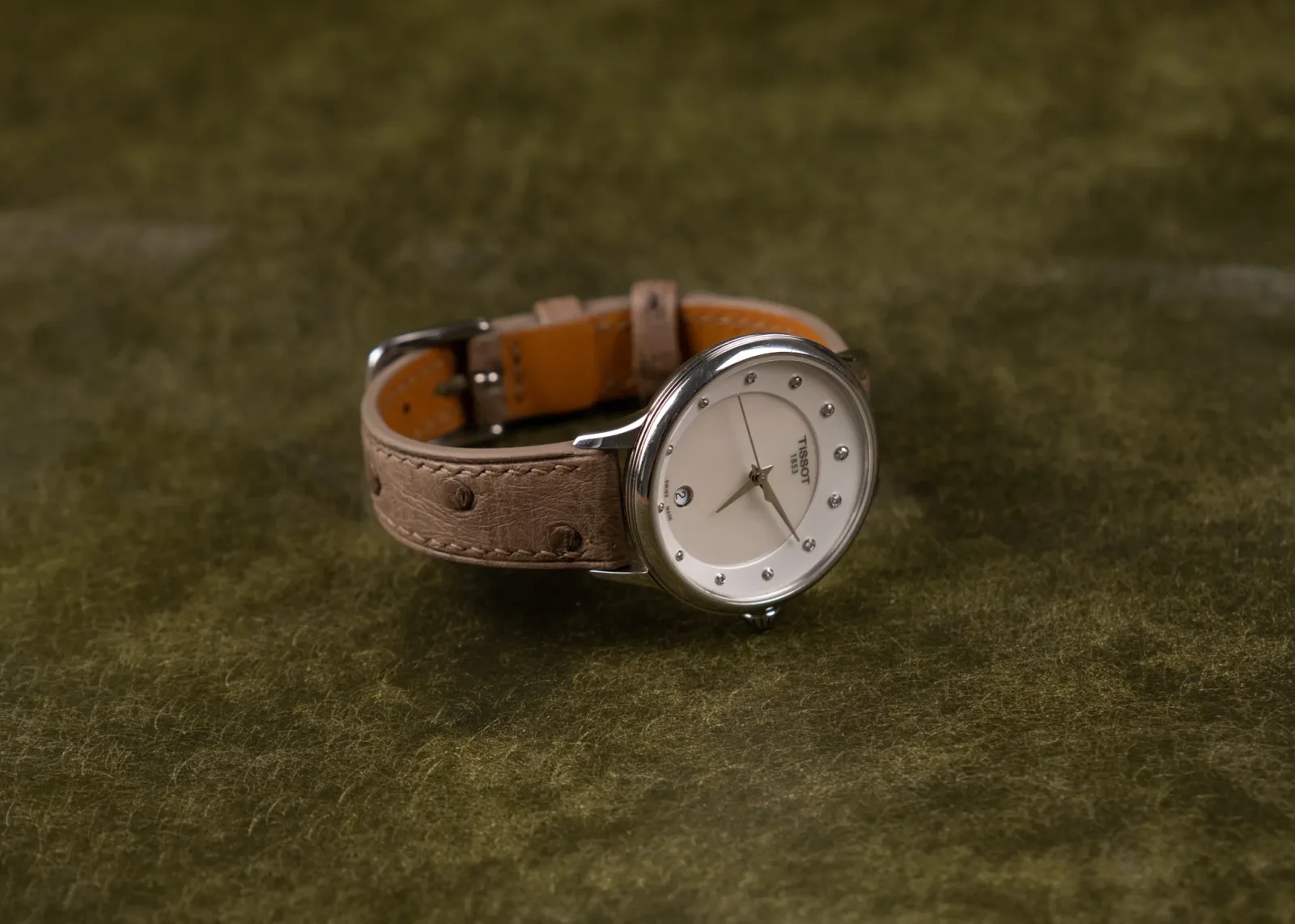 Ảnh Studio Dây đồng hồ đà điểu xám - Koi Leather