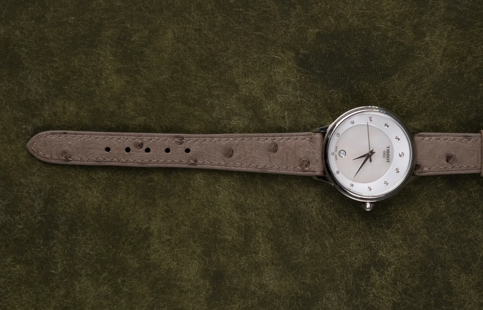 Ảnh Studio Dây đồng hồ đà điểu xám - Koi Leather