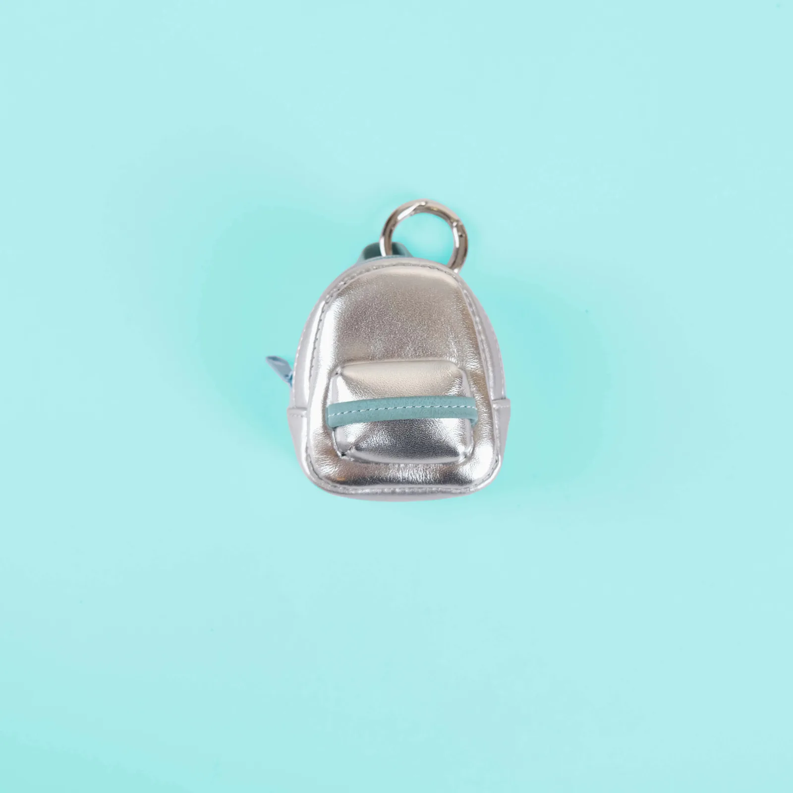 Ảnh Studio Charm balo đeo túi - bỏ tiền thẻ xe đi chợ bằng da thật nhiều màu sắc - Koi Leather