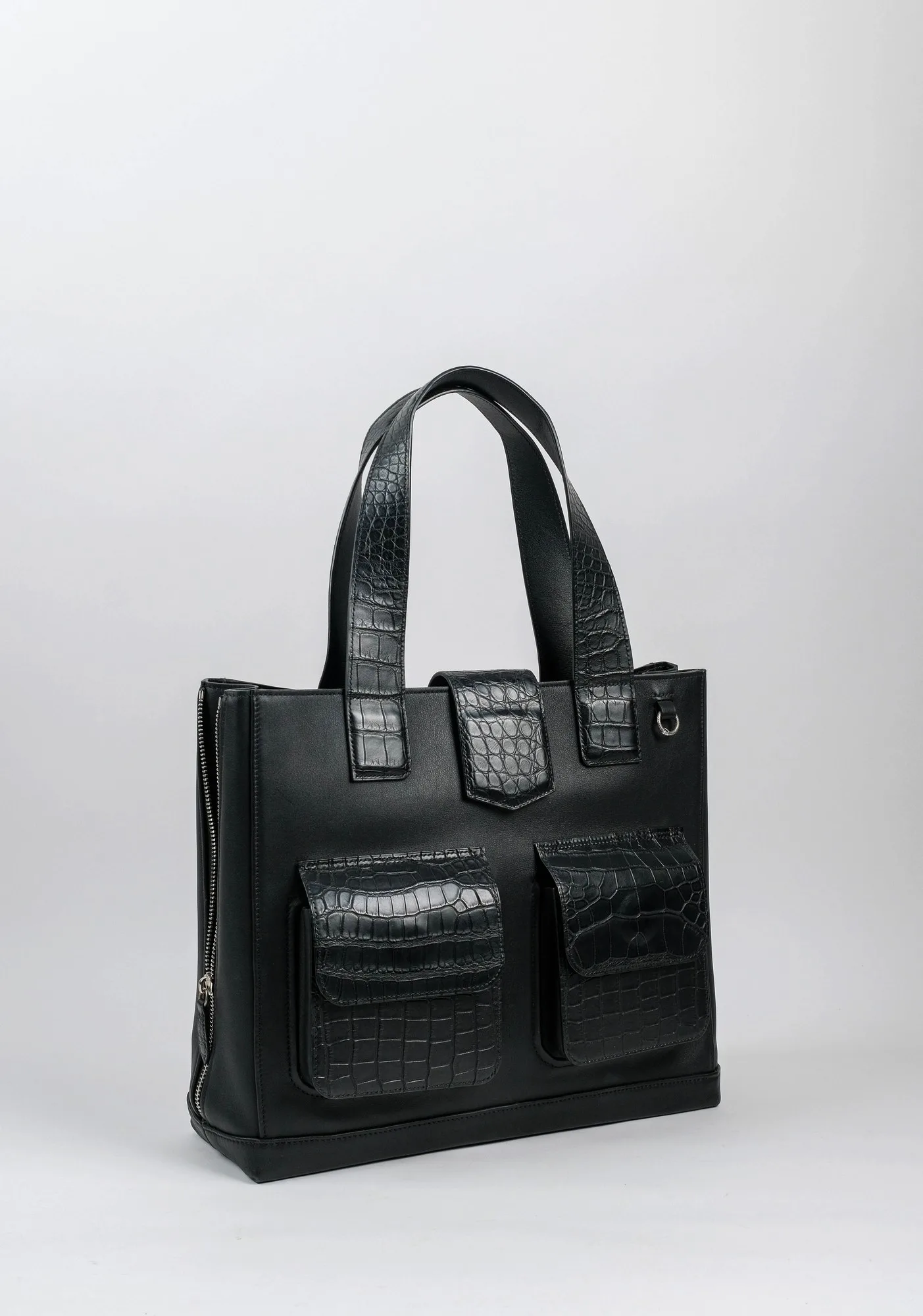 Ảnh Studio Túi tote Ouroboros da bò phối da cá sấu màu đen - Koi Leather