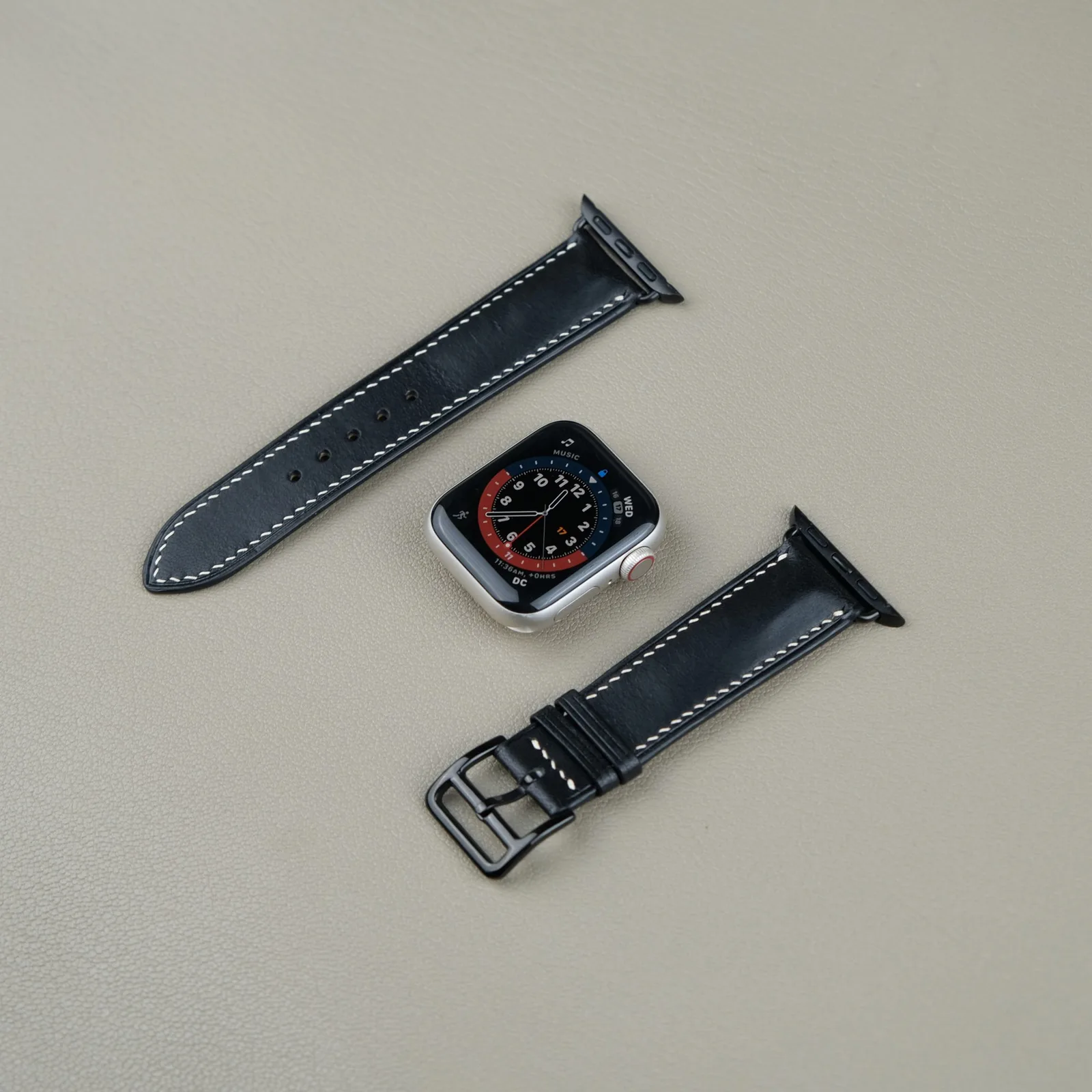 Ảnh Studio Dây da Apple Watch đi kèm adapter và khóa kim đen - Koi Leather