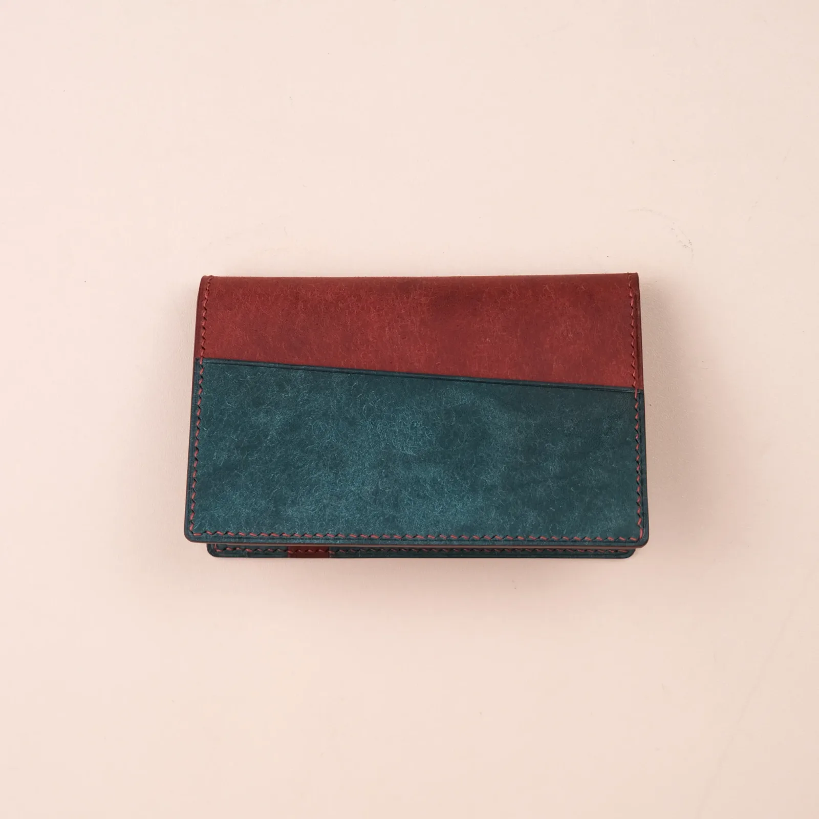 Ảnh Studio card holder - KOI Leather