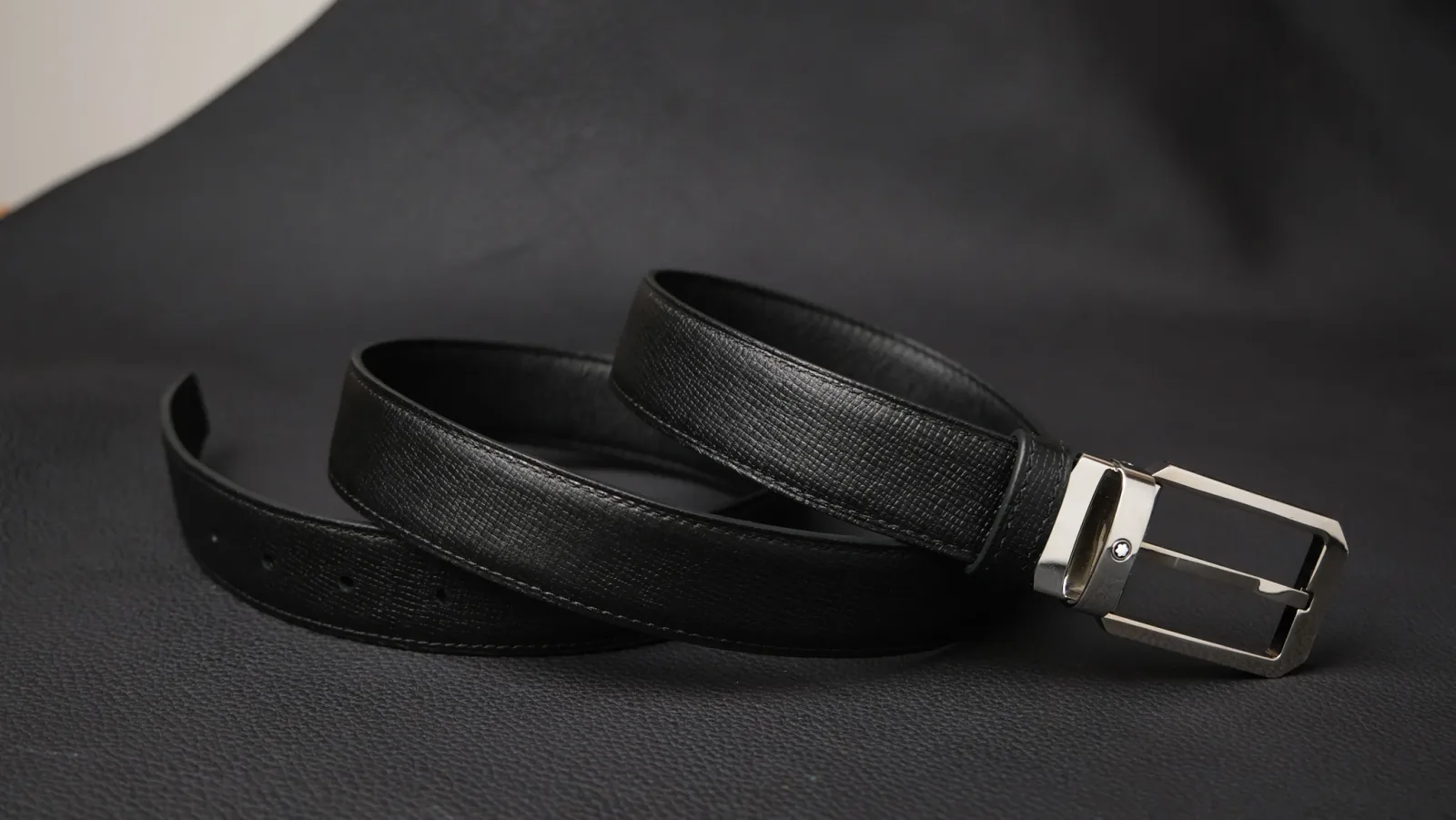 Ảnh Studio Dây Thắt Lưng Thay Thế – Da Taiga Đen (Không Kèm Khoá) - KOI Leather