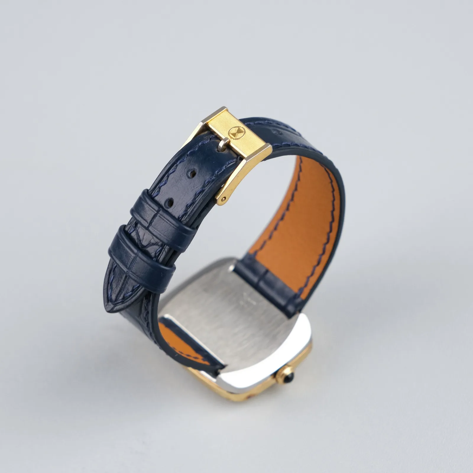 Ảnh Studio Dây đồng hồ da cá sấu màu xanh navy cho Favre-Leuba - Koi Leather