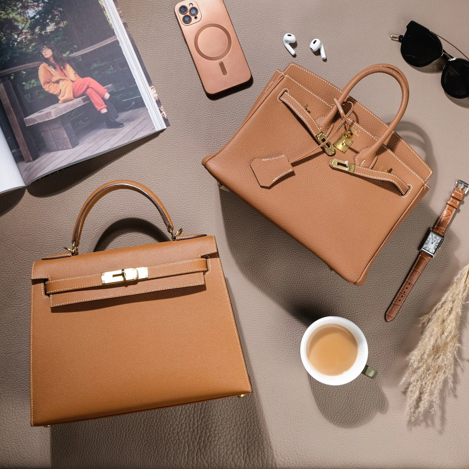 Ảnh Lifestyle Túi xách nữ da Epsom dáng thang quai đơn màu nâu gold - Koi Leather