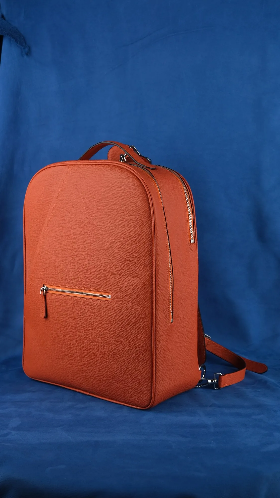 Ảnh Studio Balo da Epsom màu cam hai ngăn quai xách ngang - Koi Leather