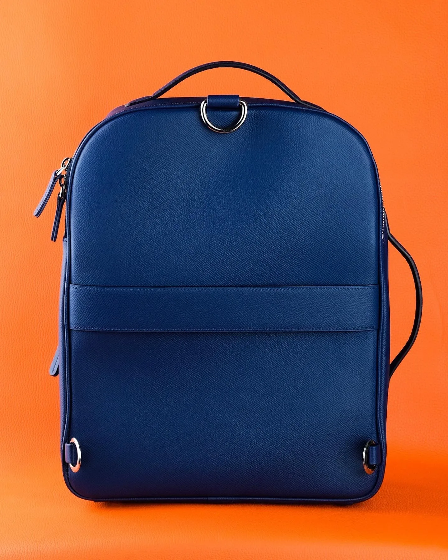 Ảnh Studio Balo da Epsom màu xanh navy quai đeo tháo rời - Koi Leather