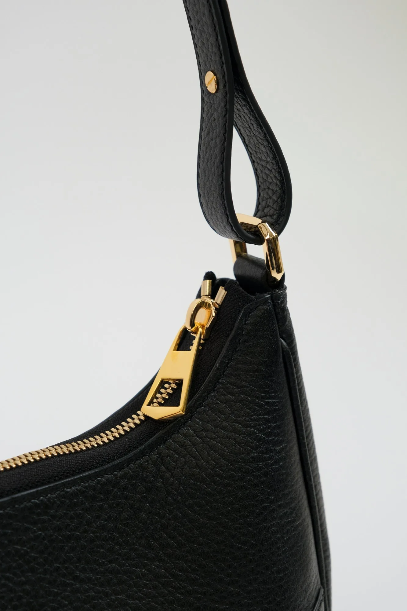 Ảnh Studio Túi Kres da bò dáng hobo kẹp nách - Koi Leather