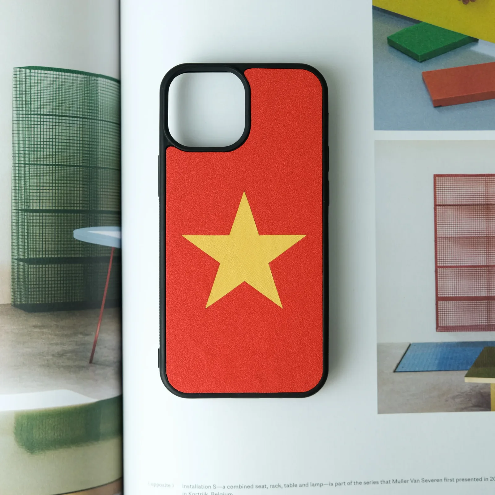 Ảnh Studio IP case VN - KOI Leather