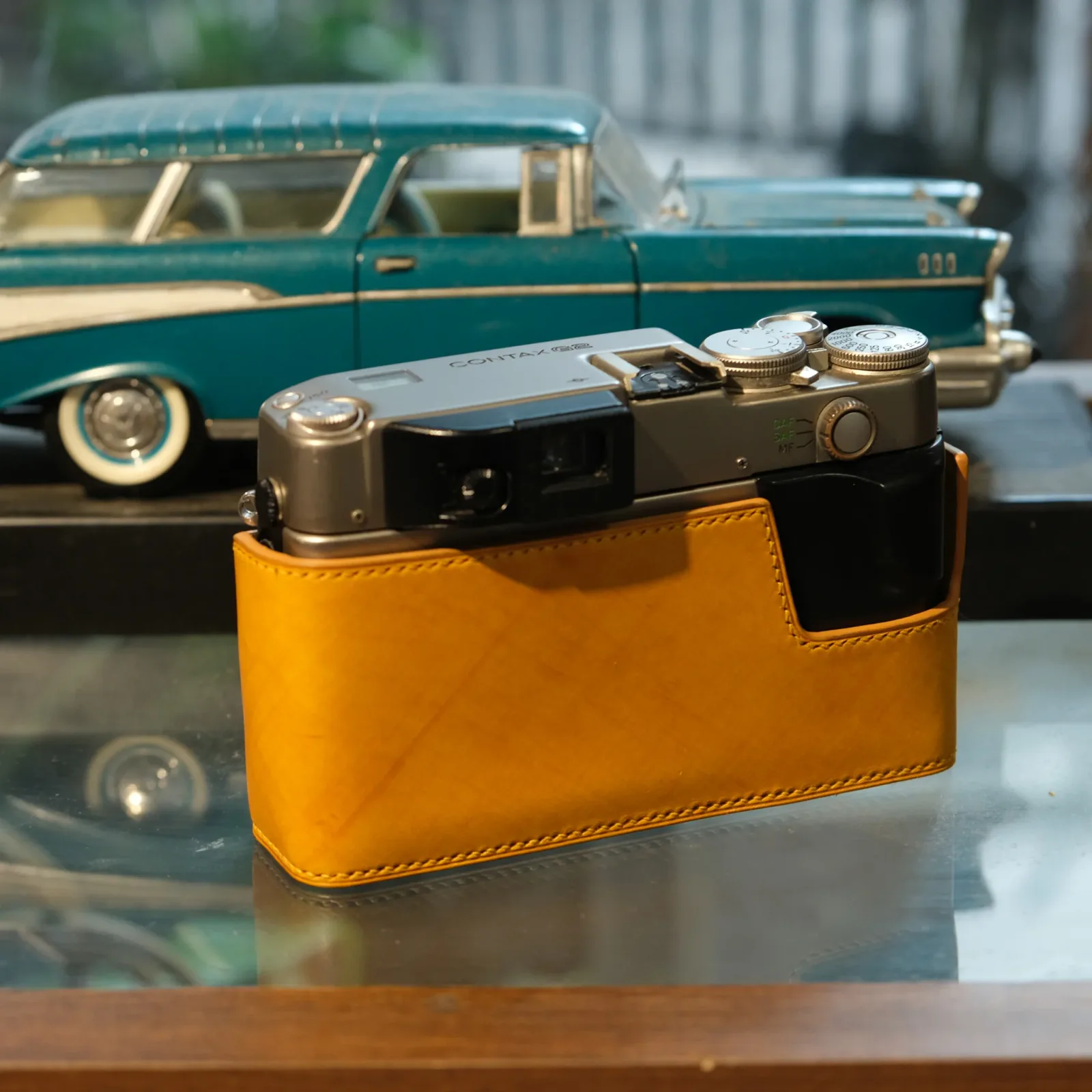 Ảnh Studio Case Camera - KOI Leather